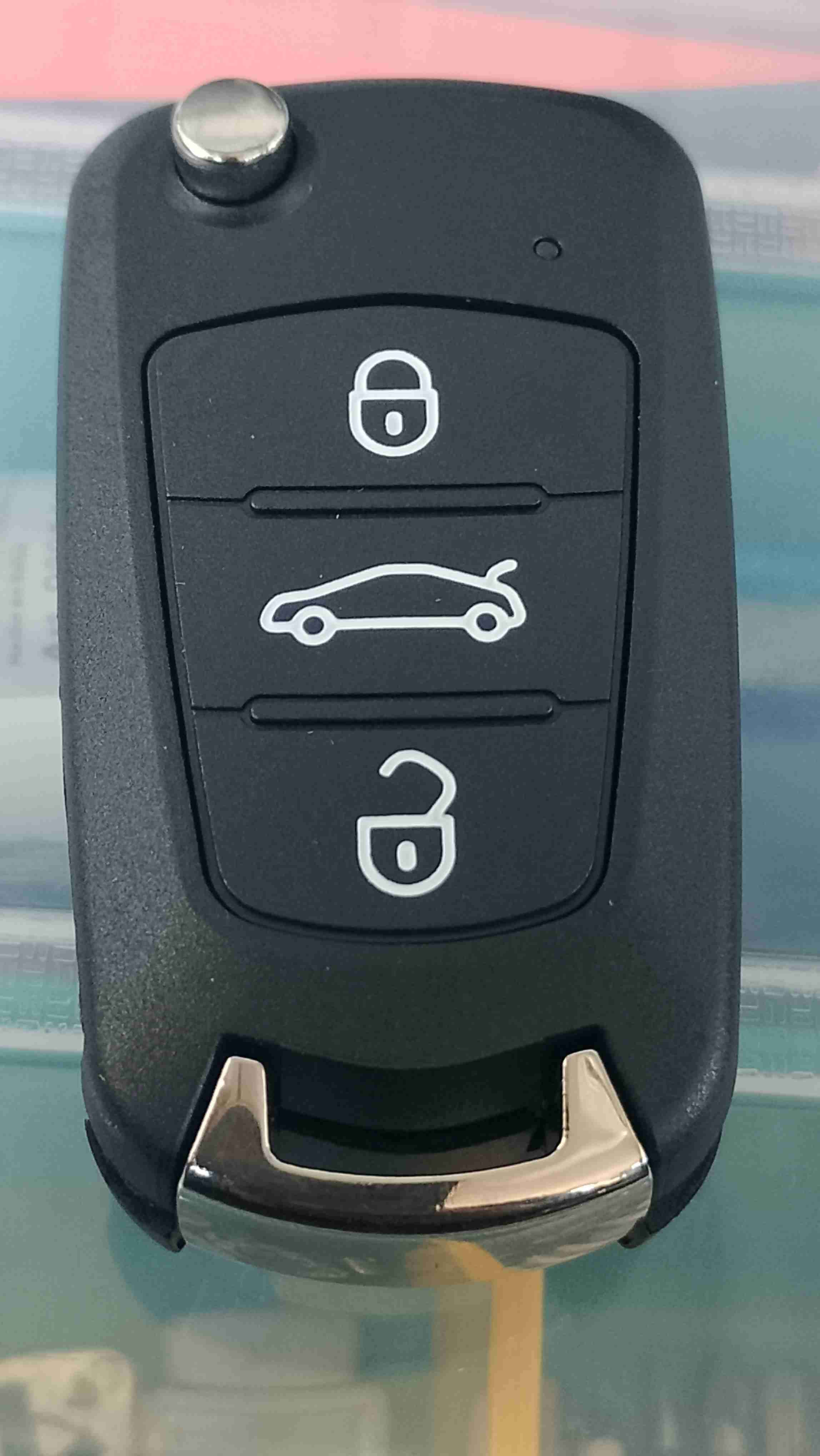 Carcasa tipo navaja GWM