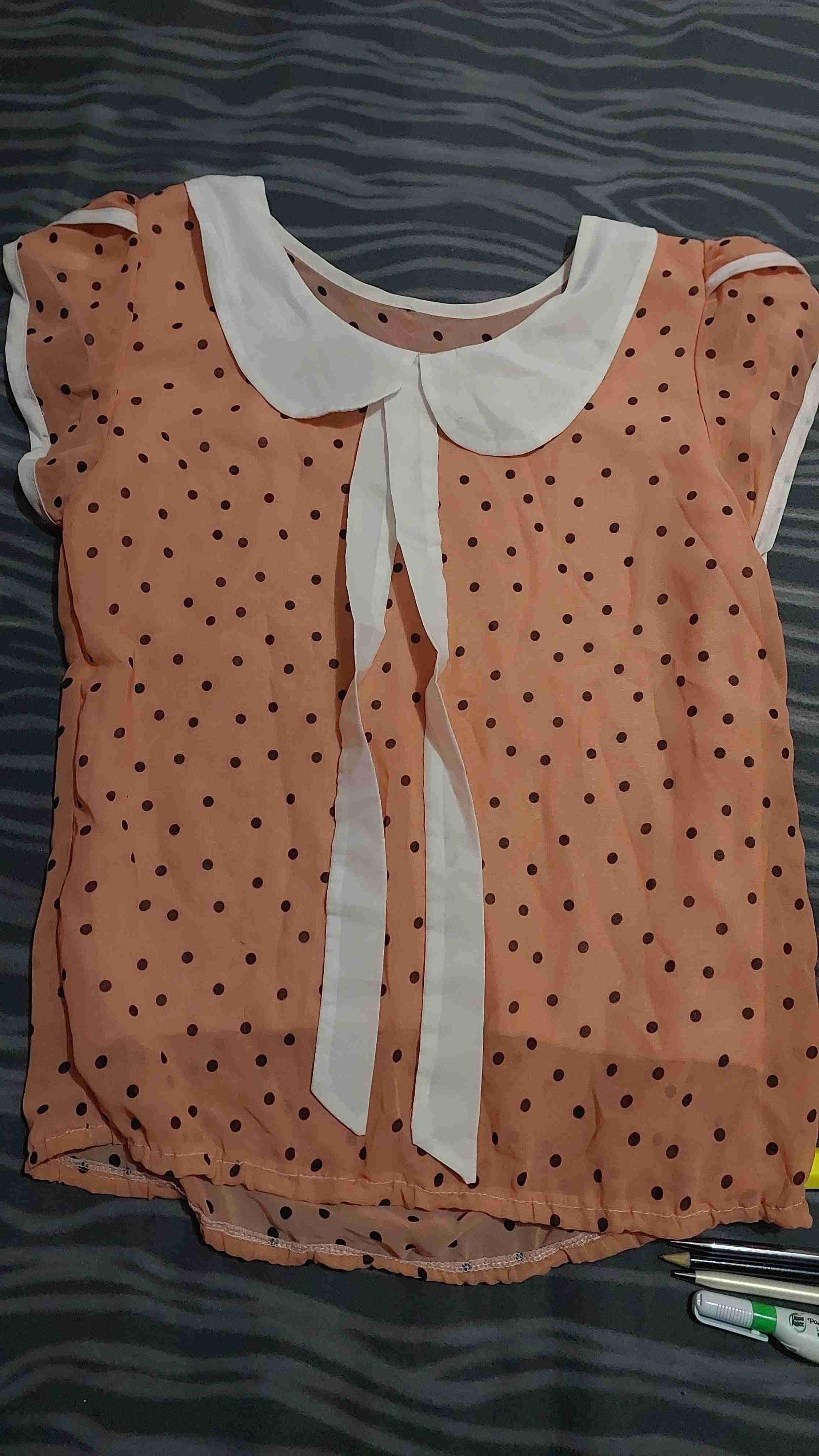 Blusa polka dots rosada