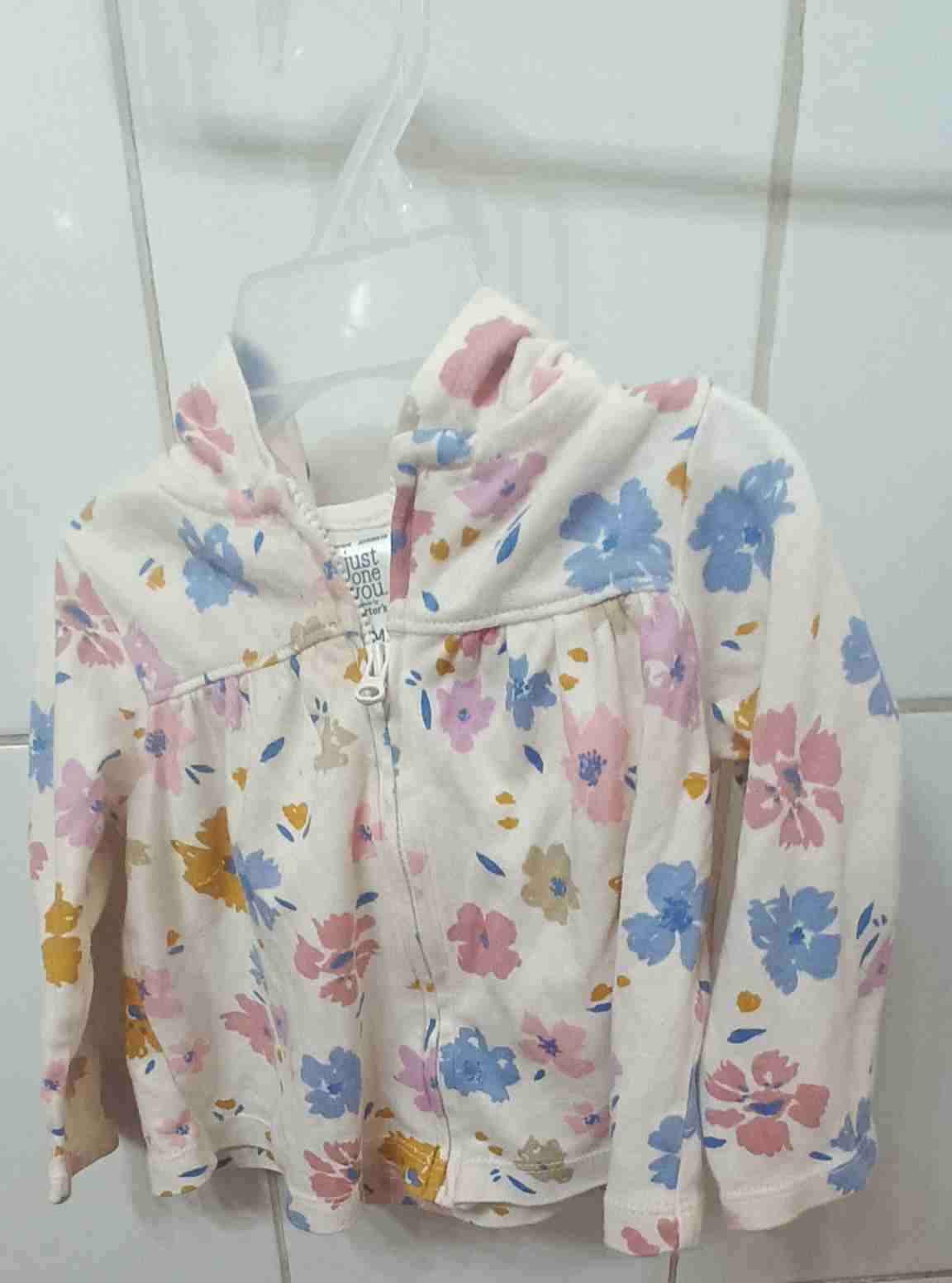 Polerón de niña  con capucha floral 6 meses