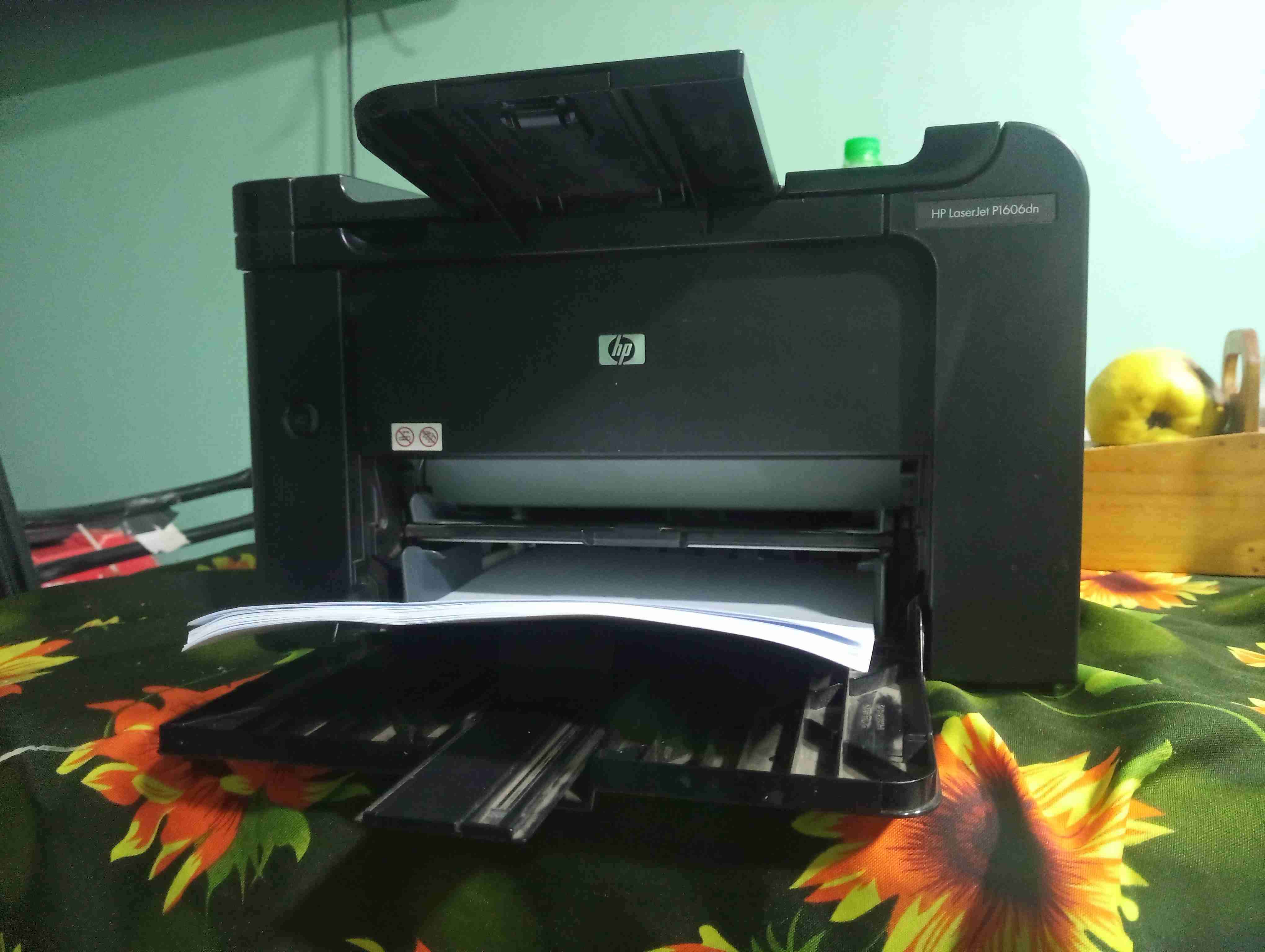 HP LaserJet P1606dn – $40.000 🔥