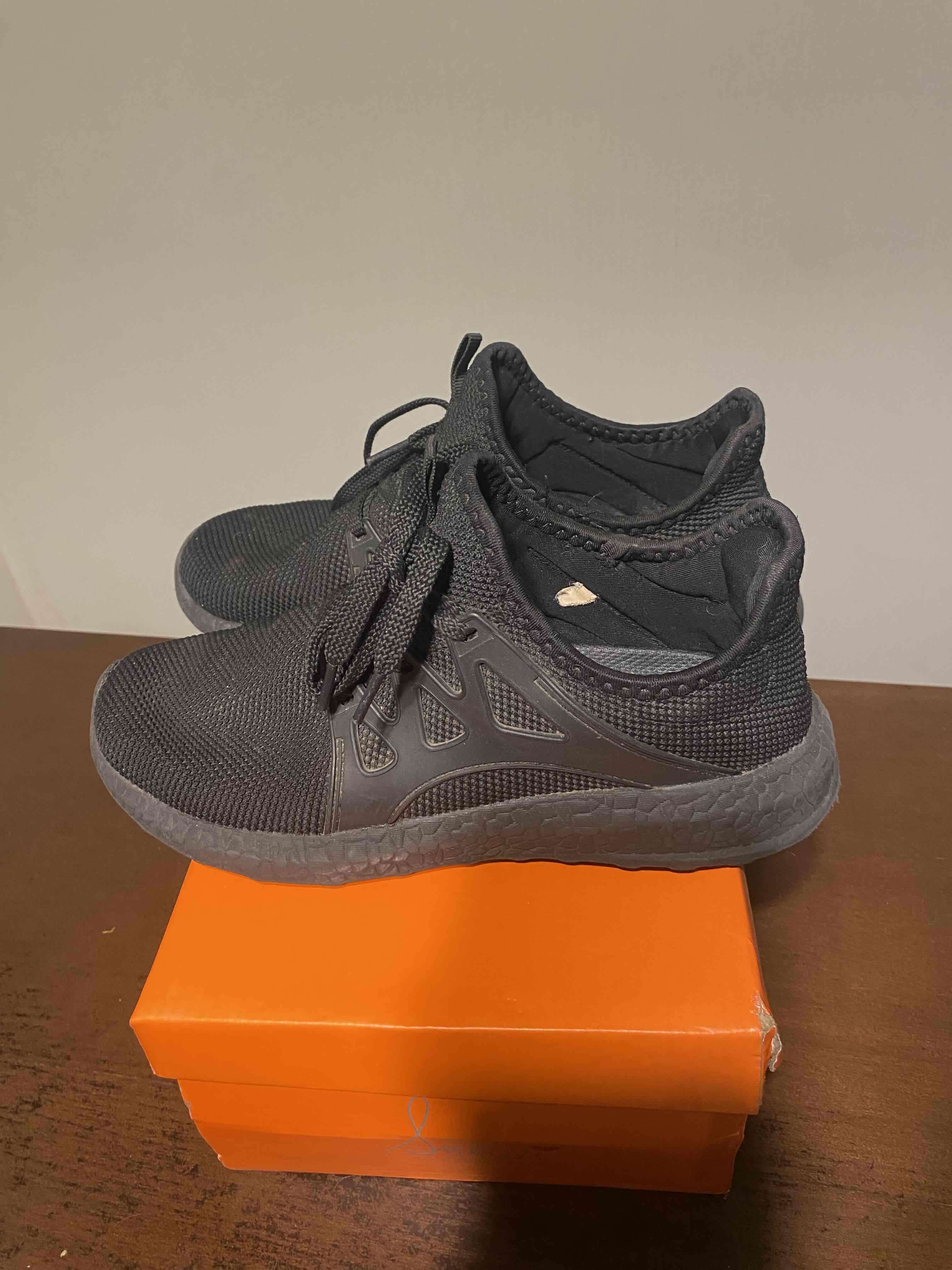 Zapatillas negras deportivas N• 38