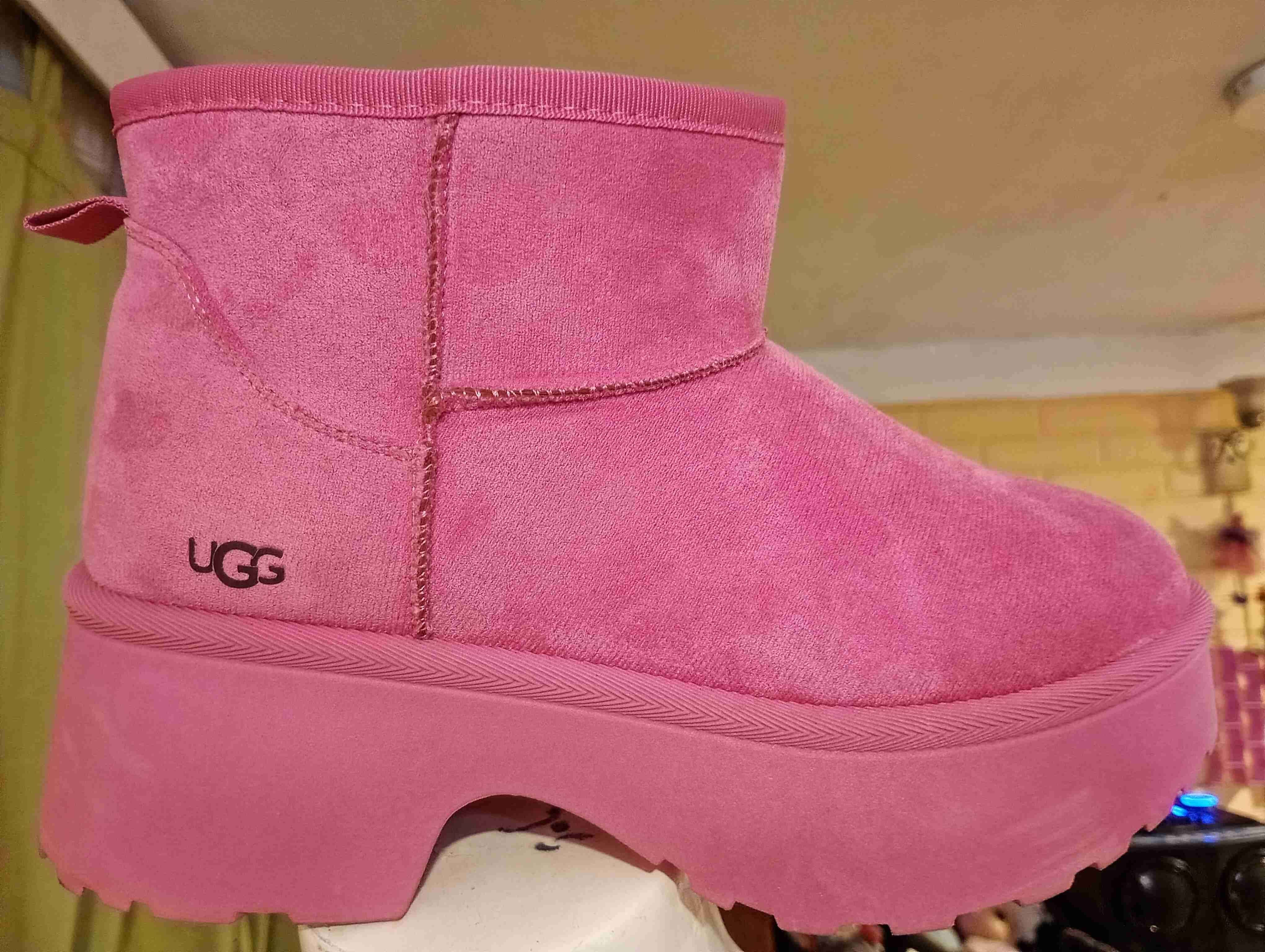 Botas UGG Rosadas Cortas