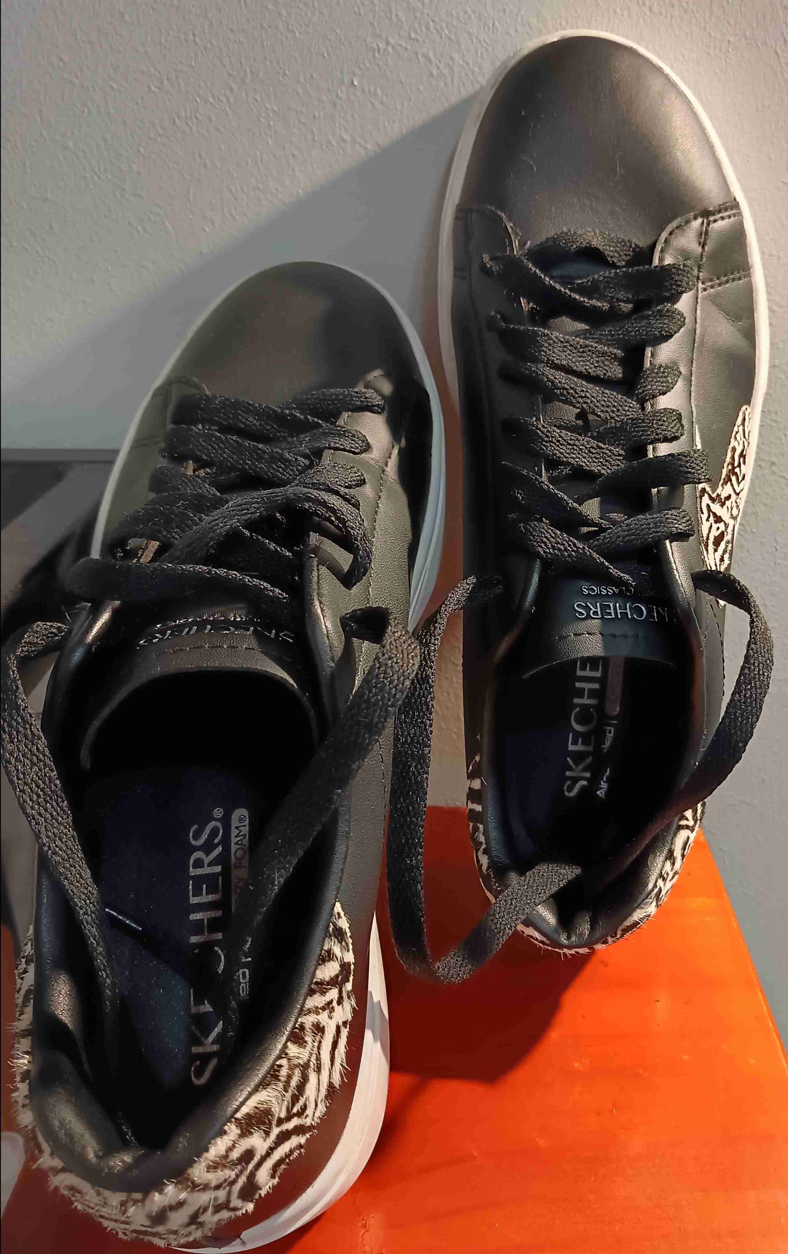 Zapatillas Skechers Animal Print Full Estilo - miniatura 3