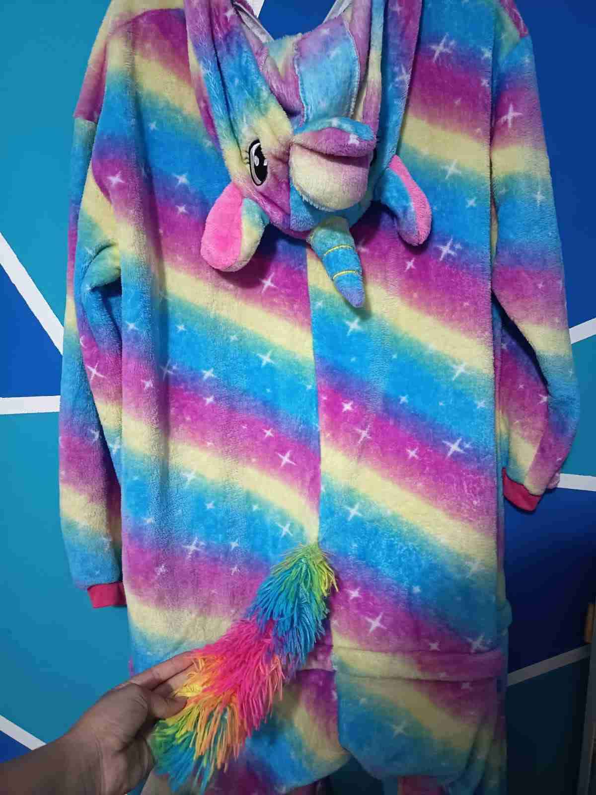 Pijama unicornio arcoíris