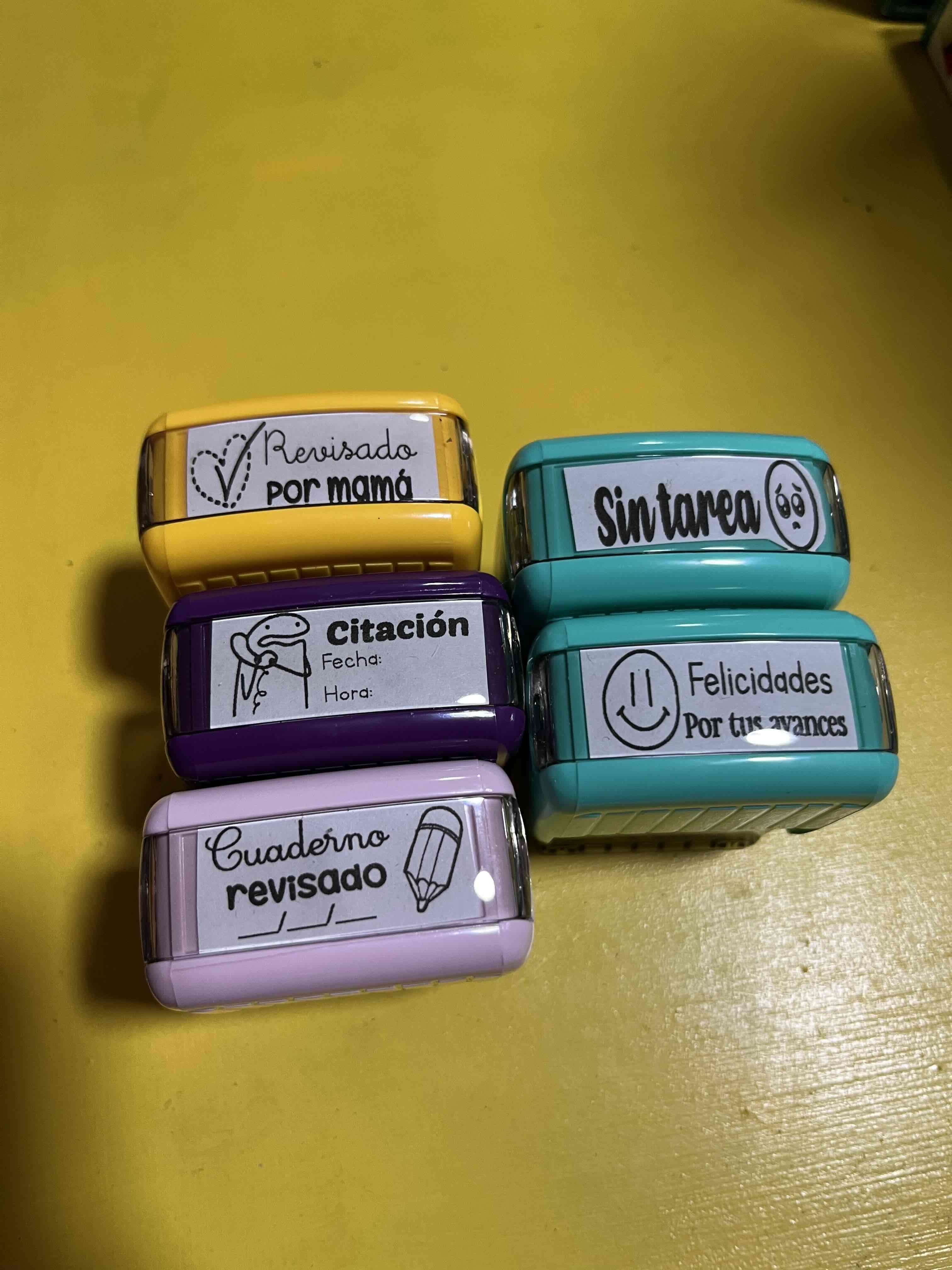 Set de sellos escolares coloridos