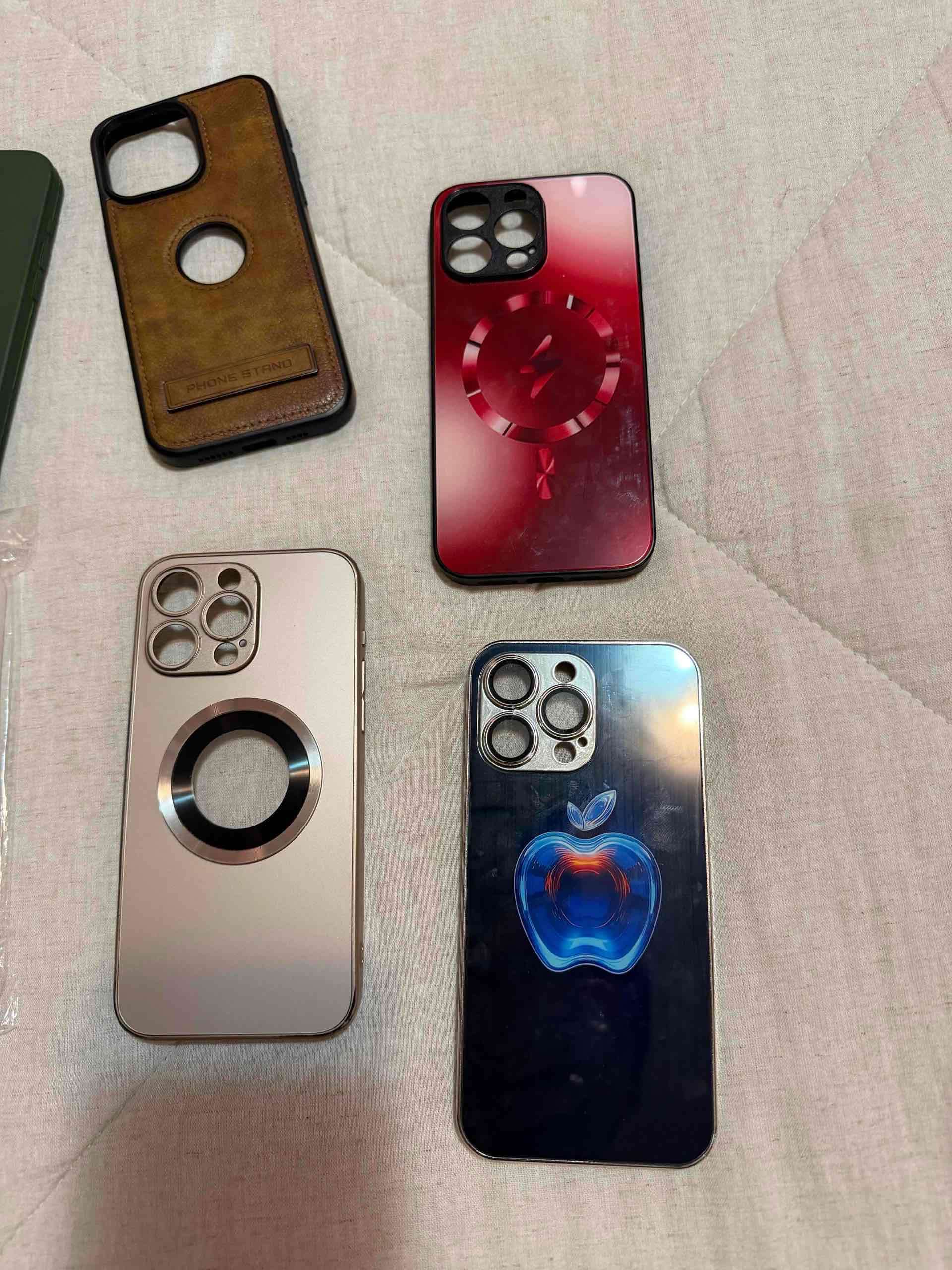 Set de carcasas para iPhone - miniatura 3