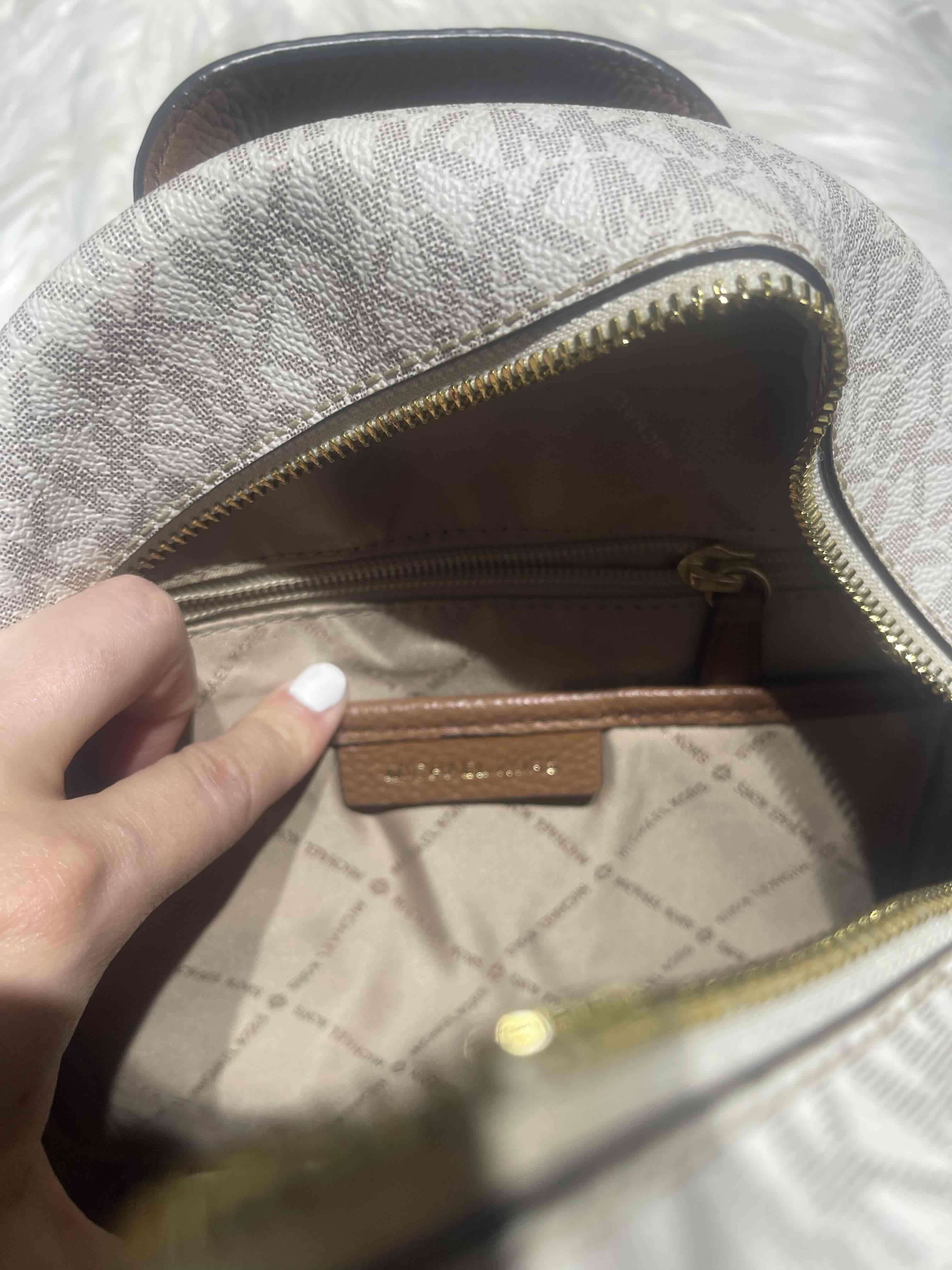 Mochila Michael Kors blanca - miniatura 3