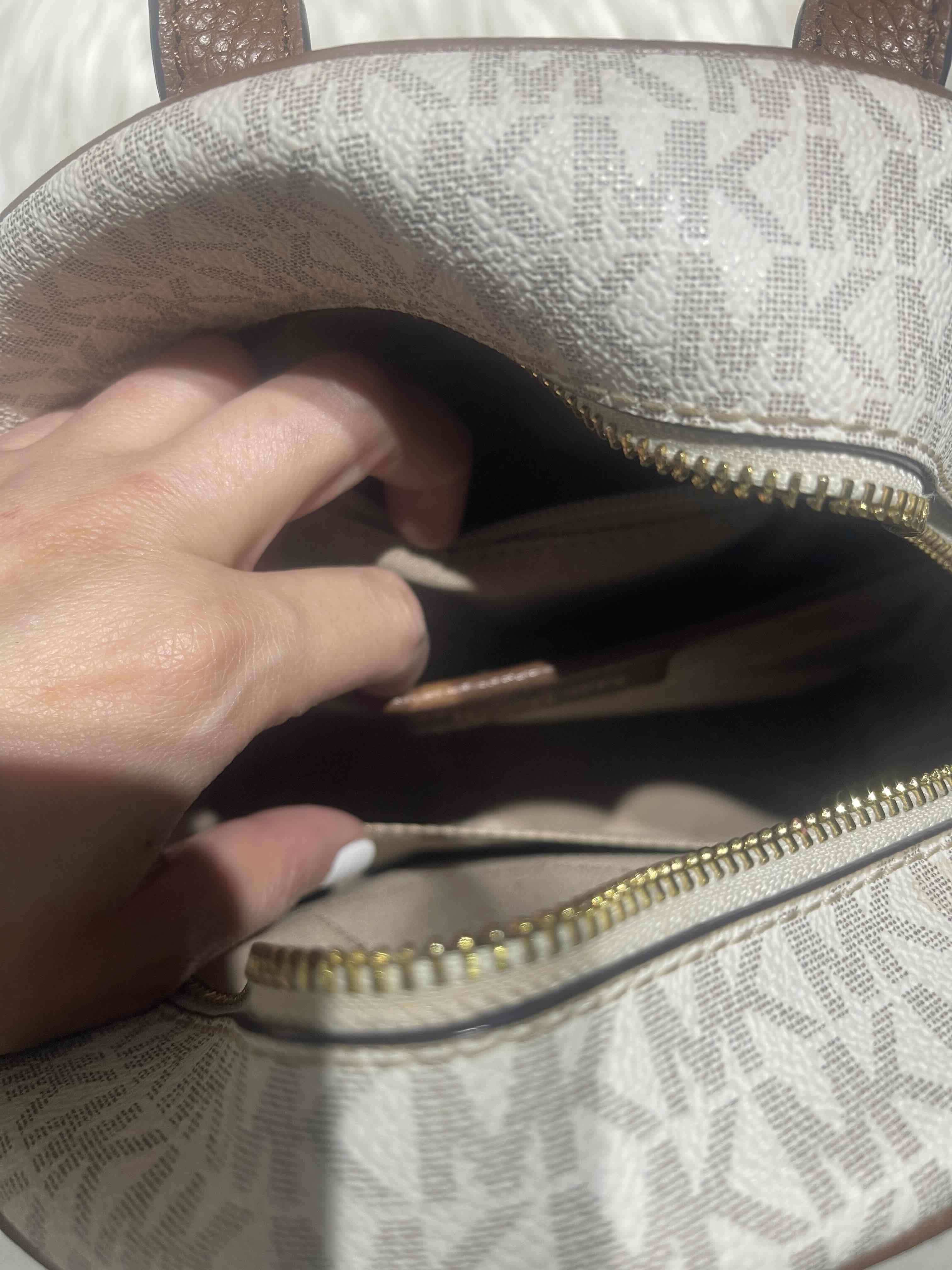 Mochila Michael Kors blanca - miniatura 4