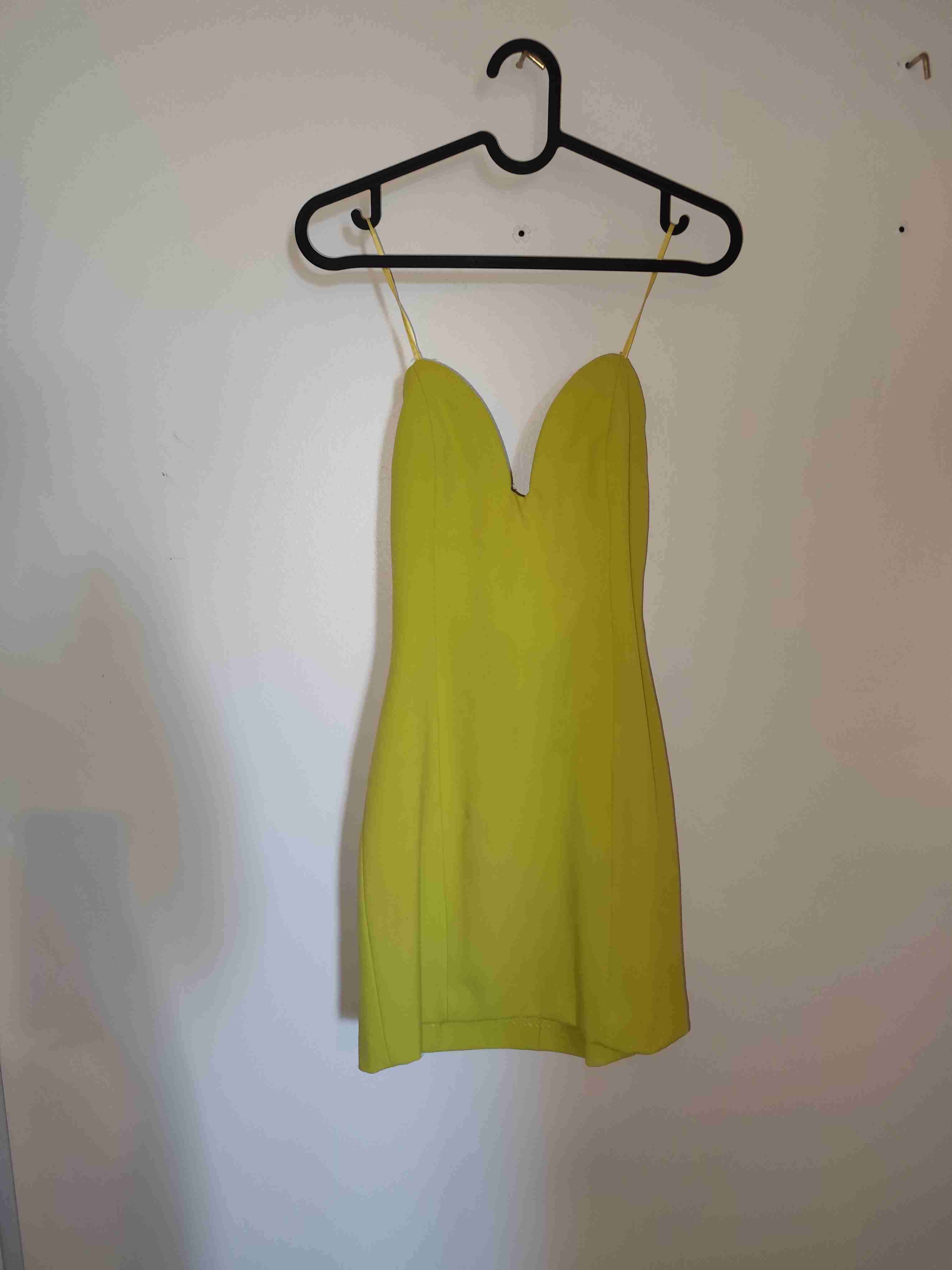 Vestido corto zara