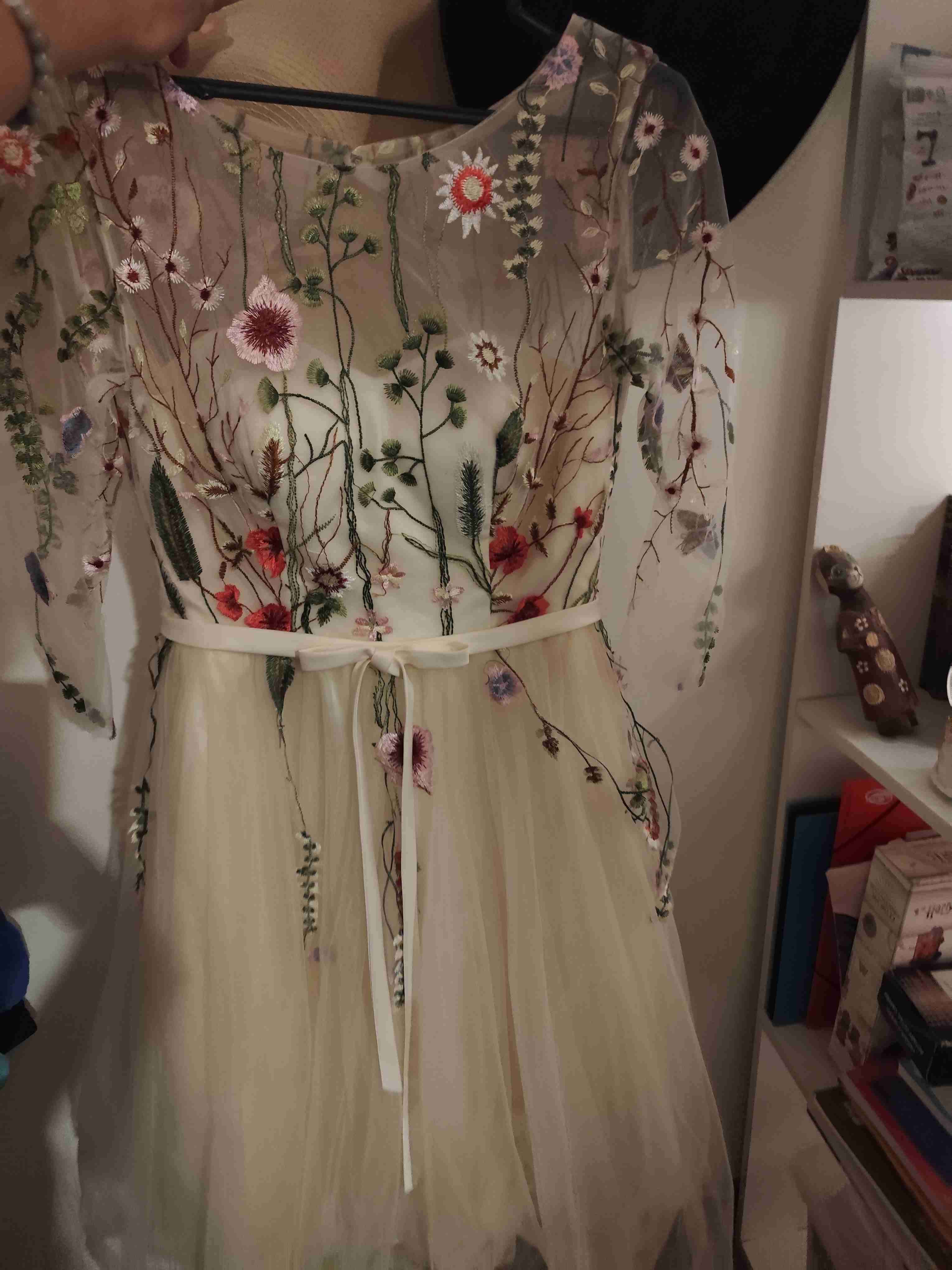 Vestido bordado floral blanco