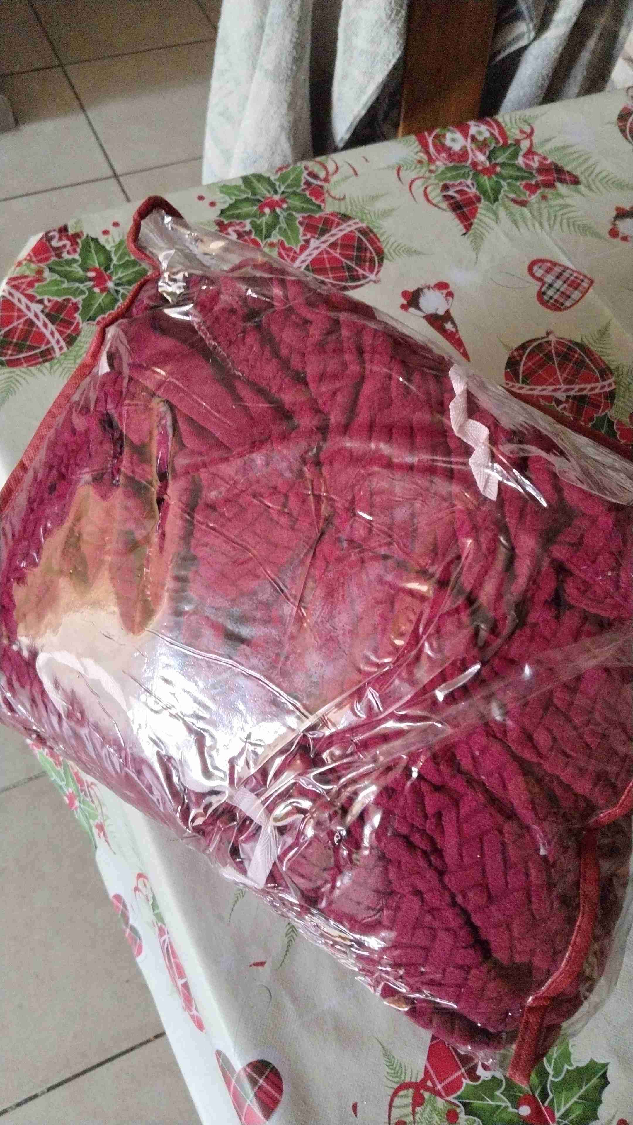 Cubre sillón 3 cuerpos color burdeo