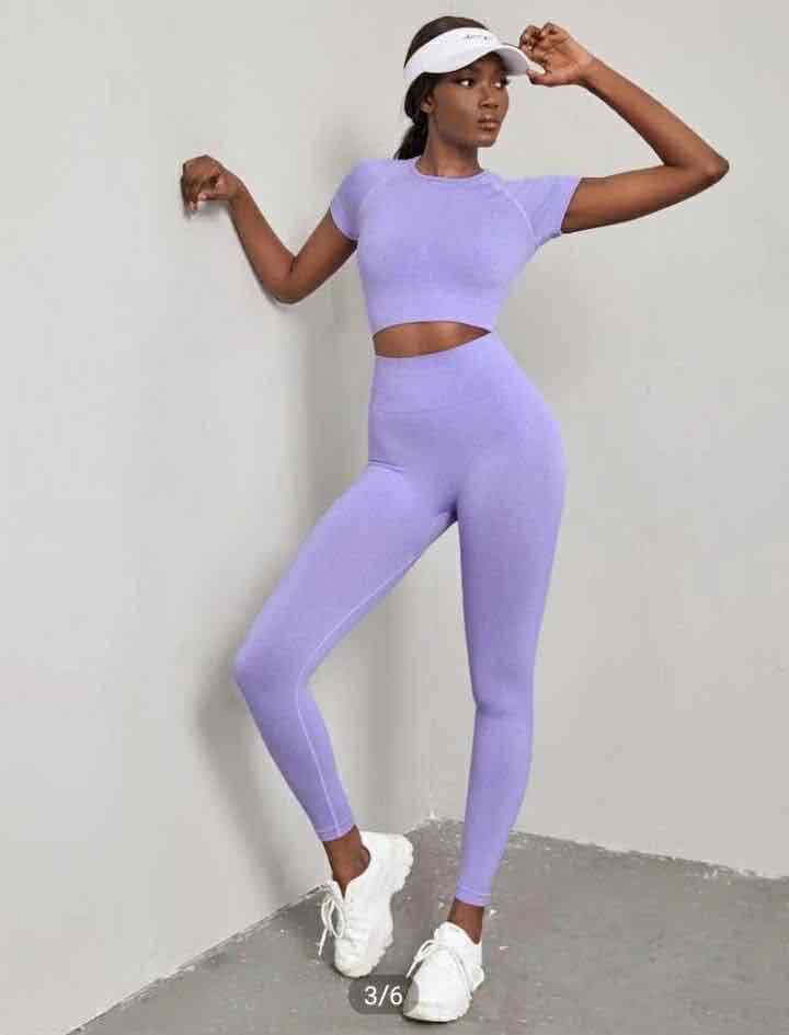 Conjunto deportivo ostrovit lila