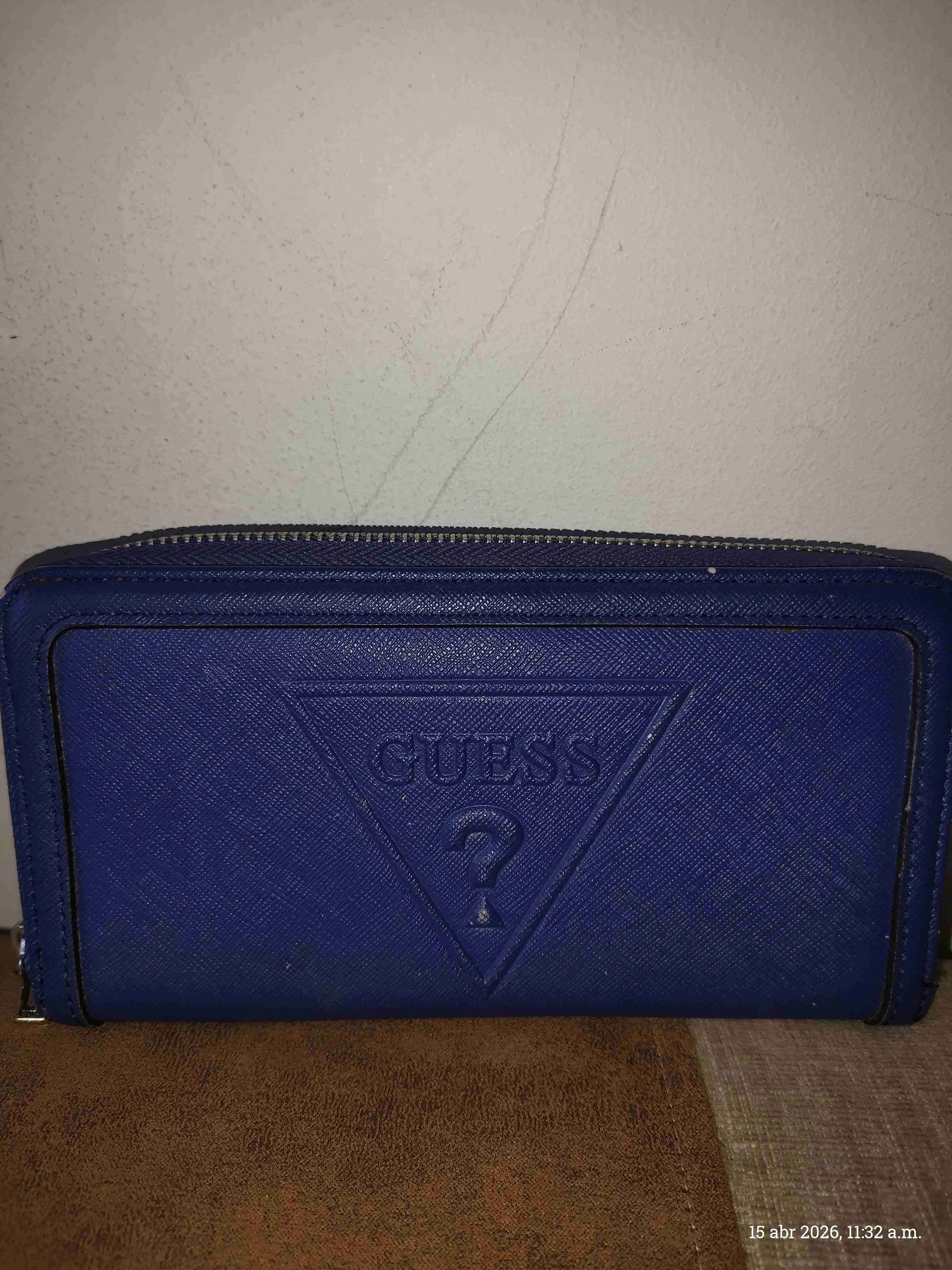 Billetera Guess azul