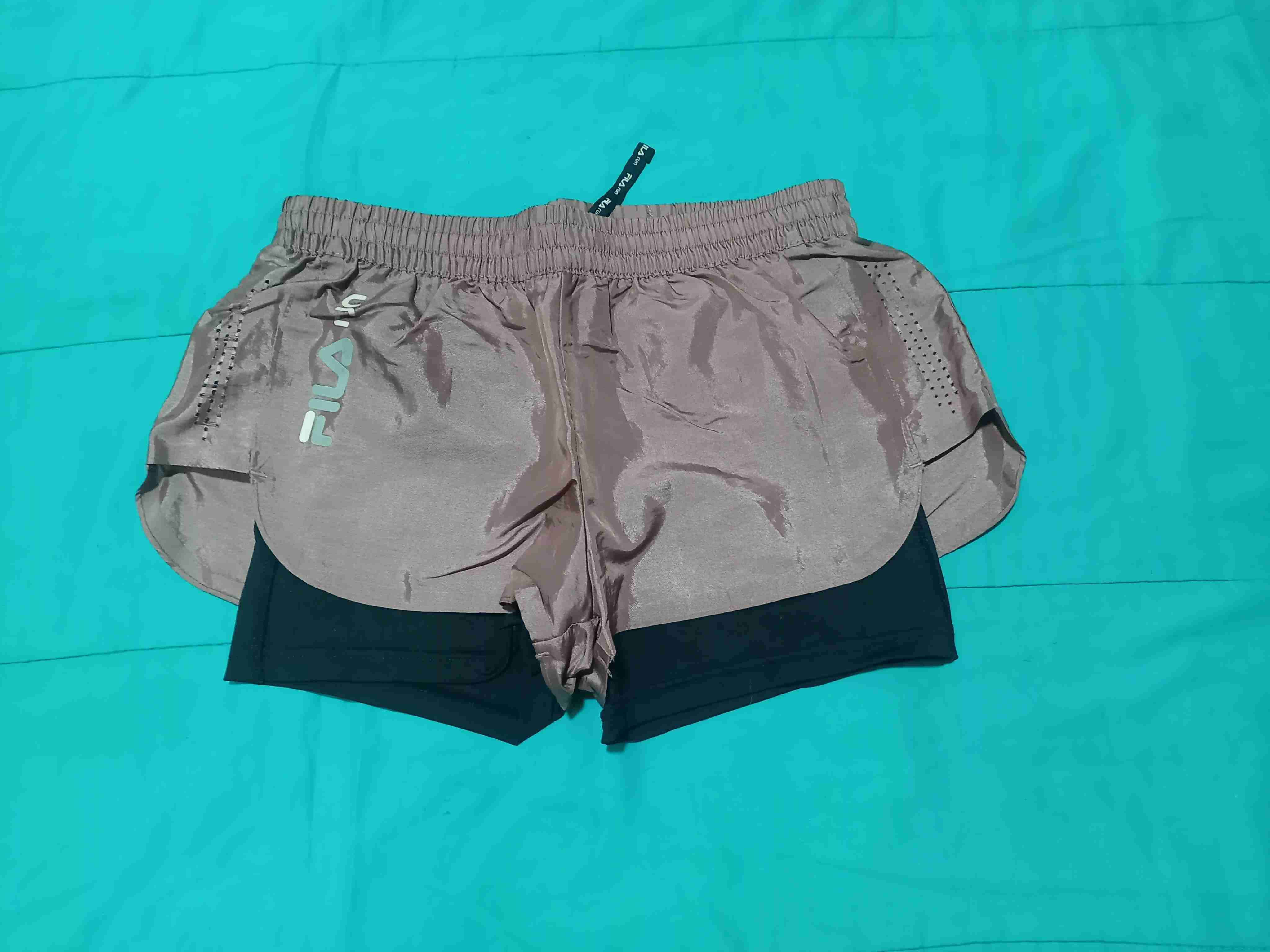 Short deportivo Fila gris