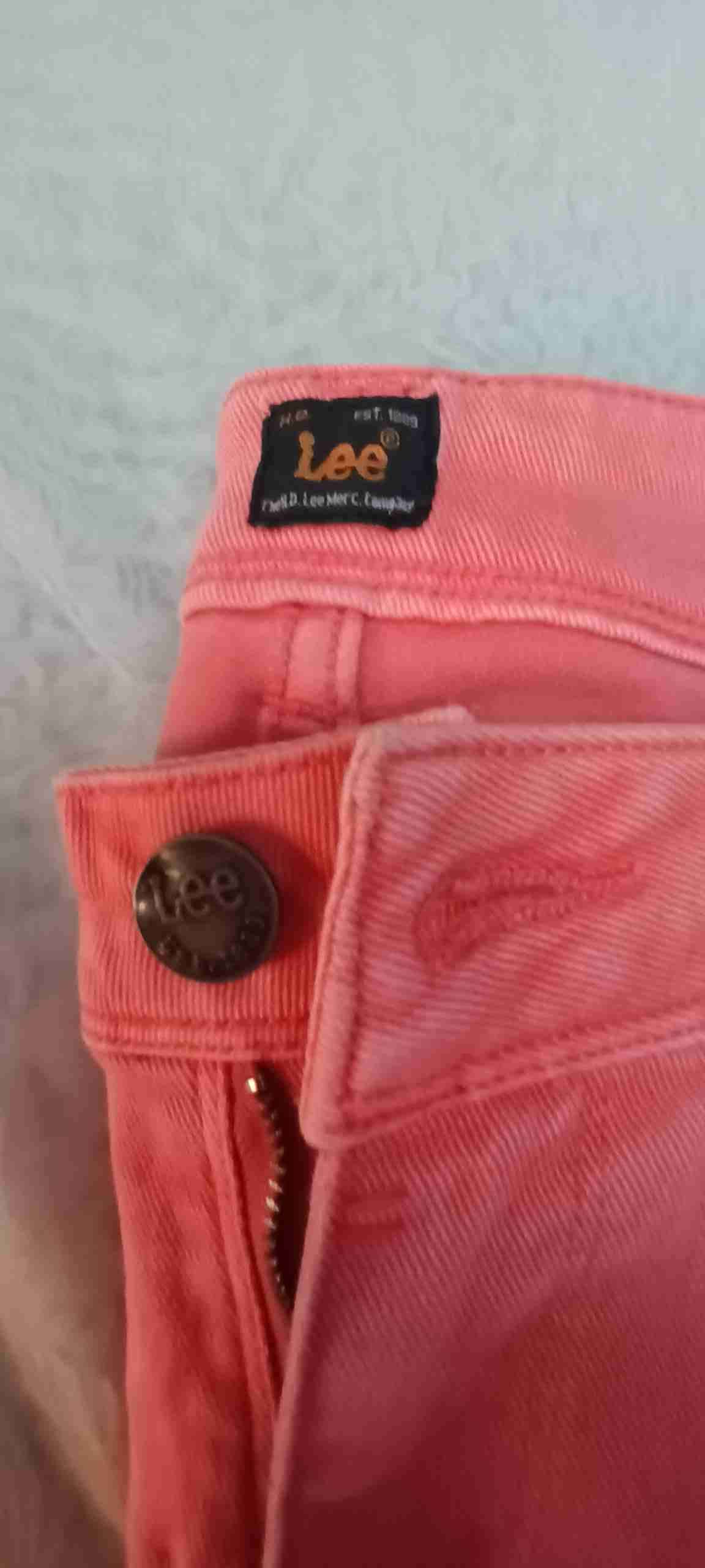 Jeans rosados Lee