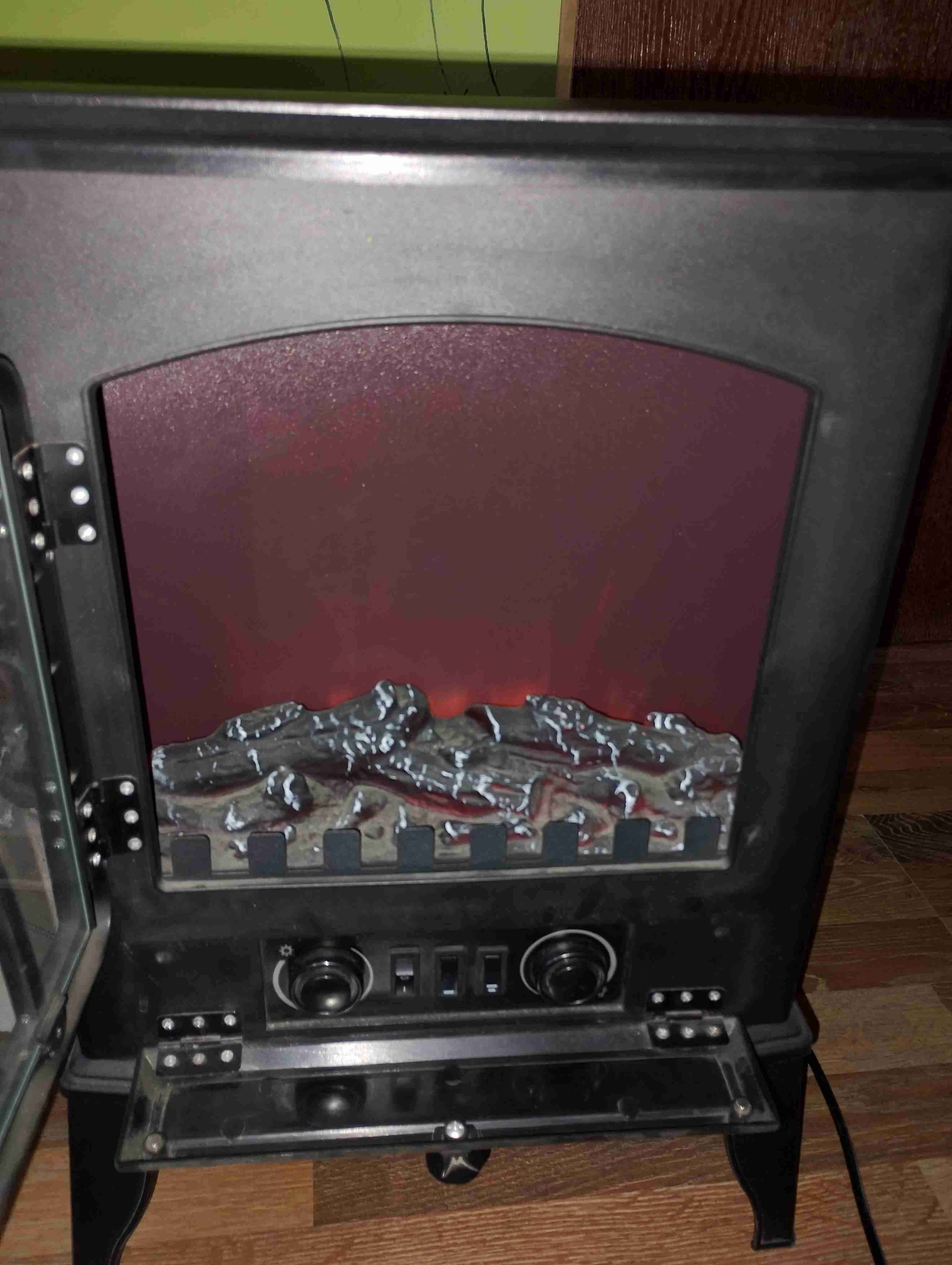 Estufa eléctrica decorativa