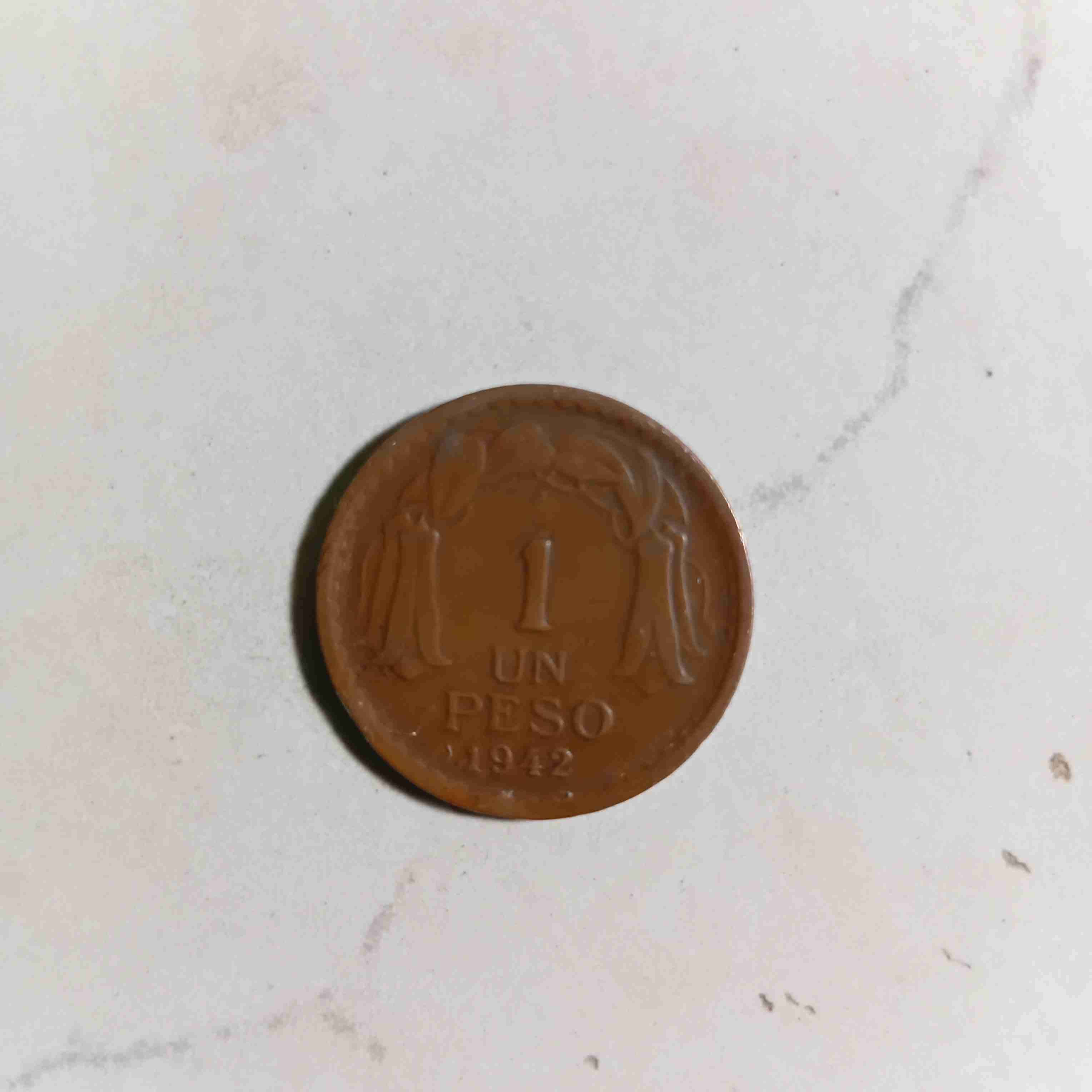 Moneda antigua 1 peso 1942