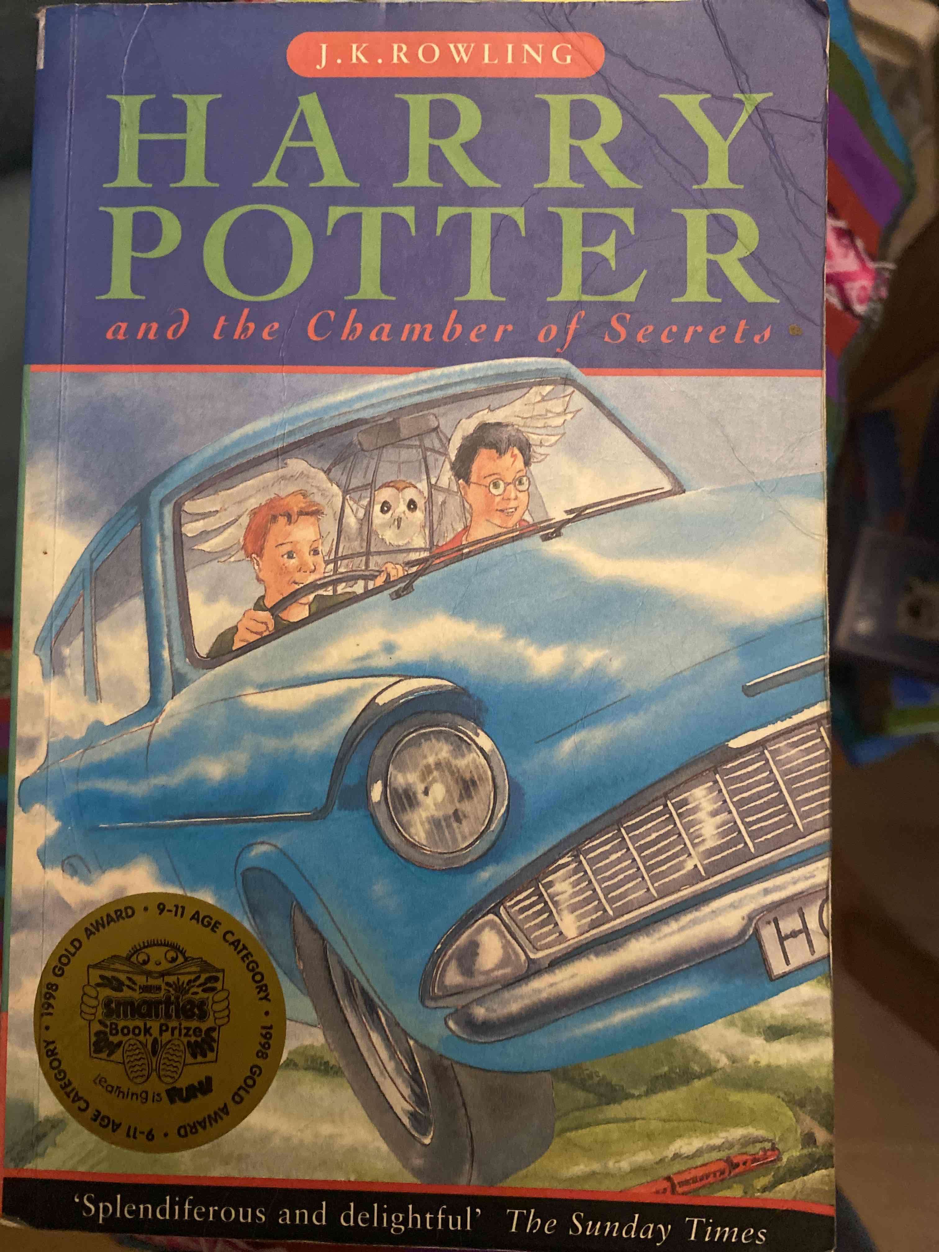 Libro Harry Potter and the Chambers of Secrets