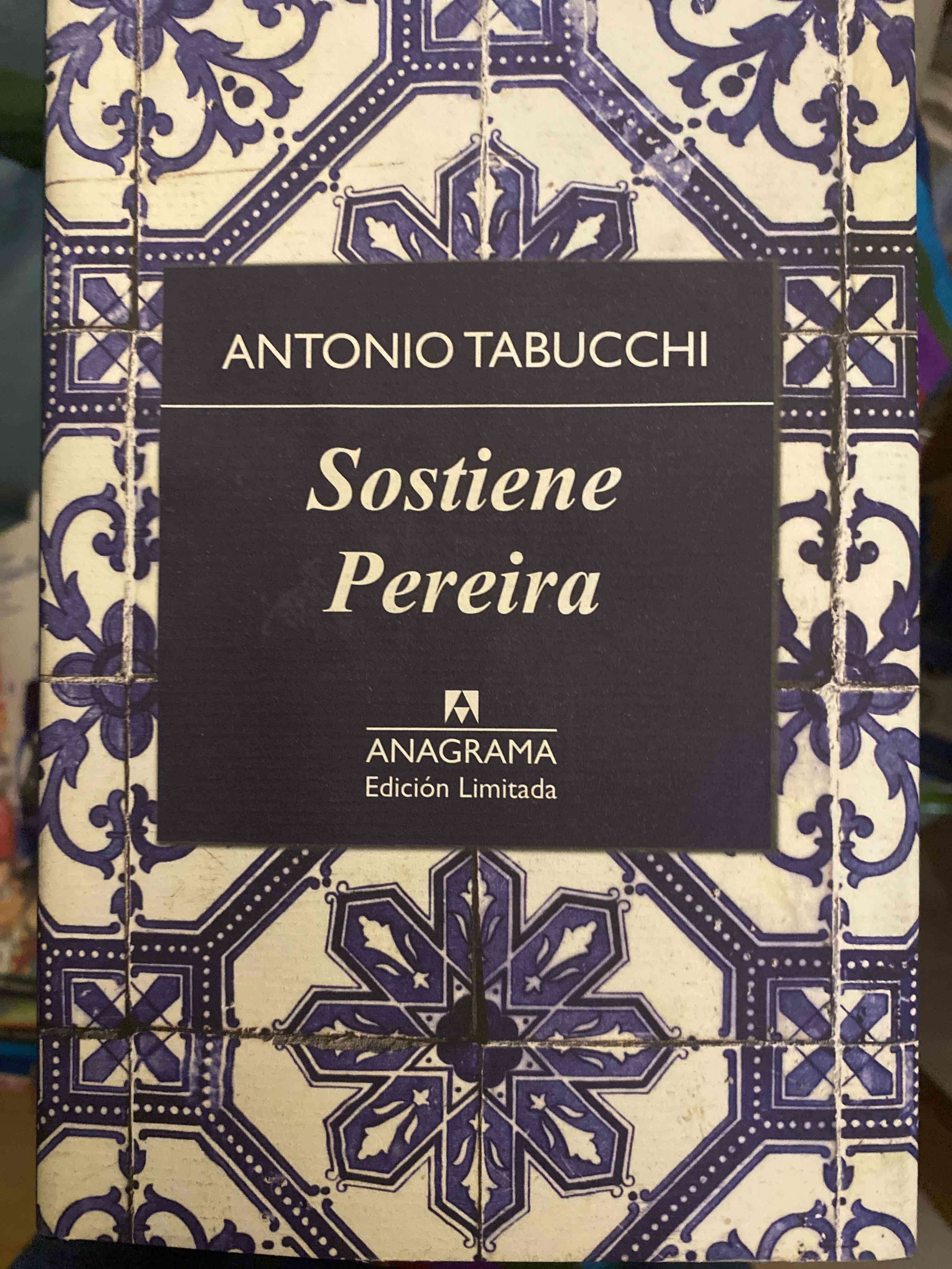 Libro 'Sostiene Pereira' de Antonio Tabucchi