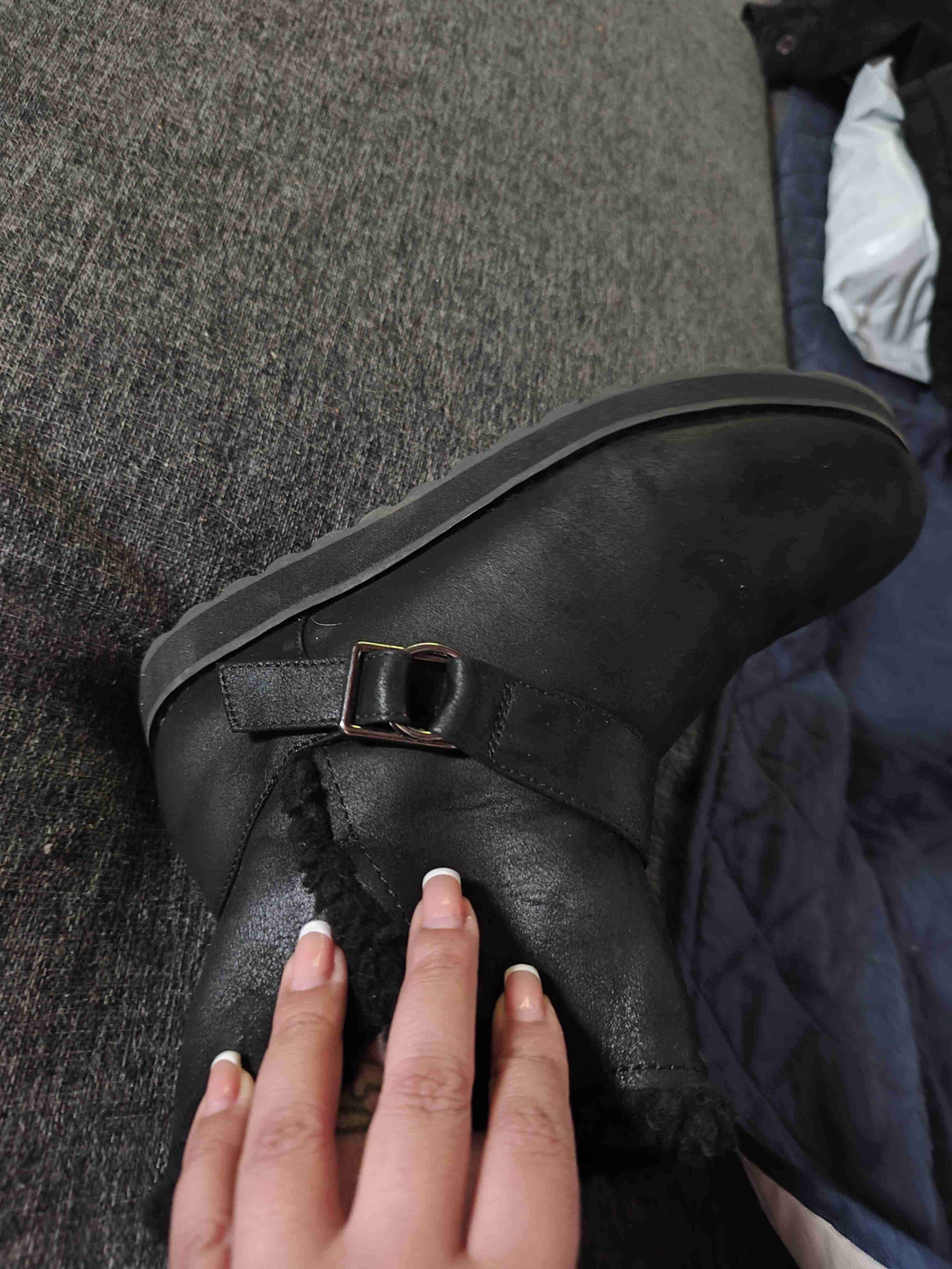 Botas negras de invierno - miniatura 3