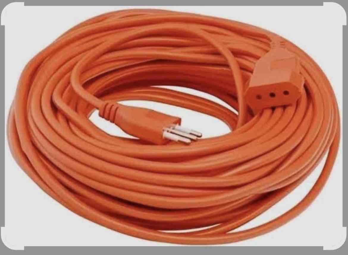 Extensión eléctrica naranja 30 mt