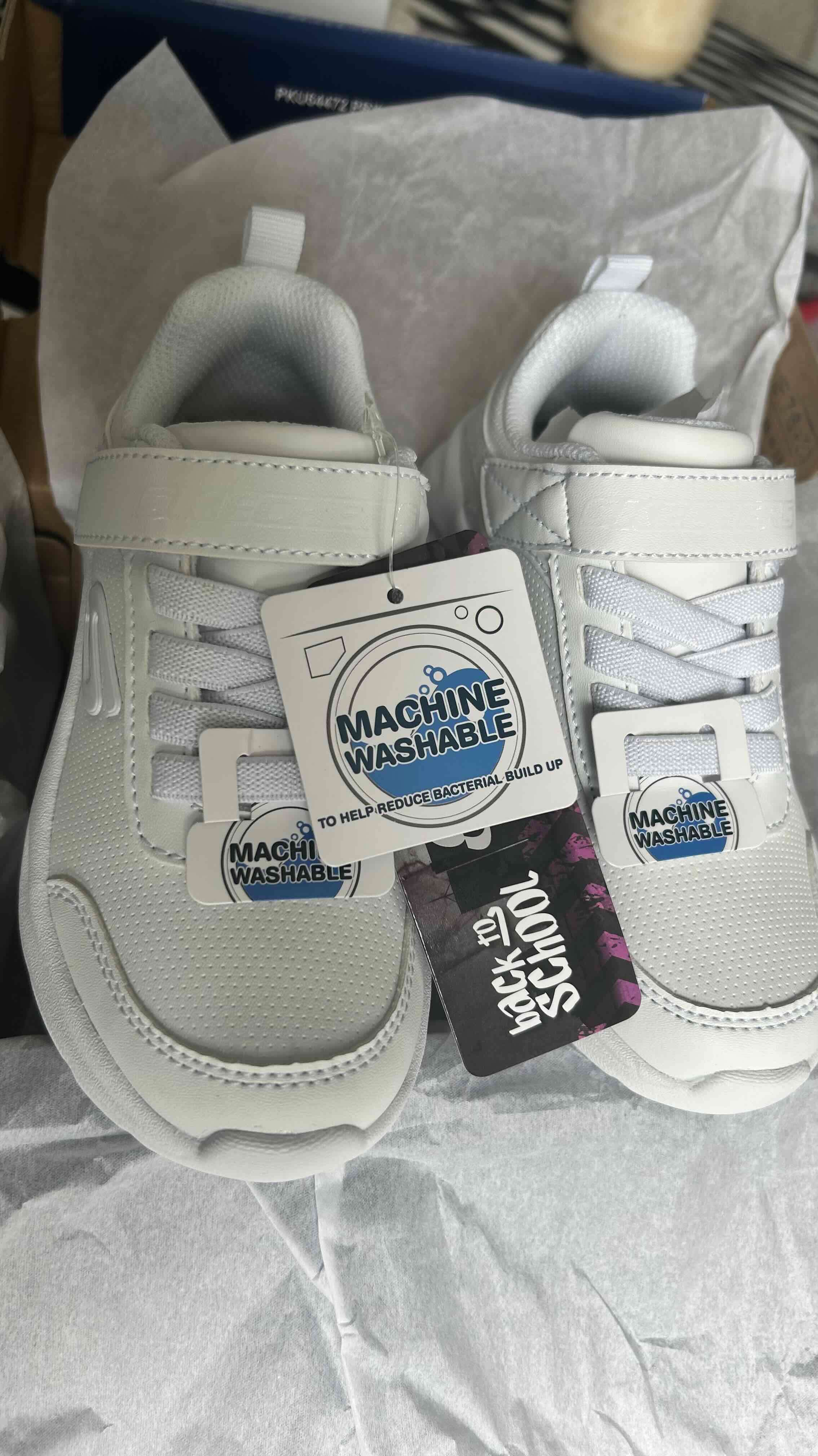 Zapatillas Skeachers blancas lavables