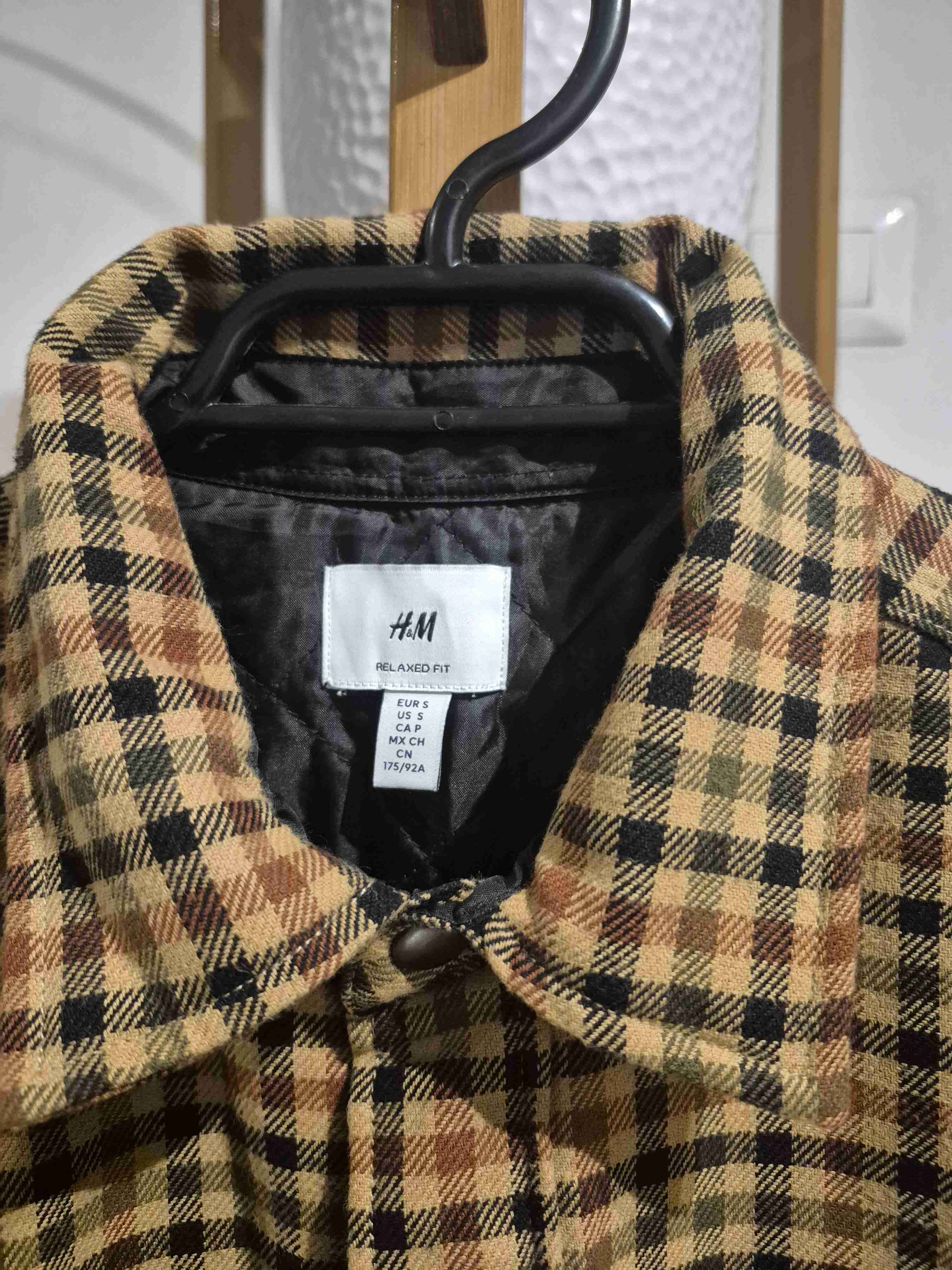 Overshirt Acolchada H&M - Cuadros  talla S