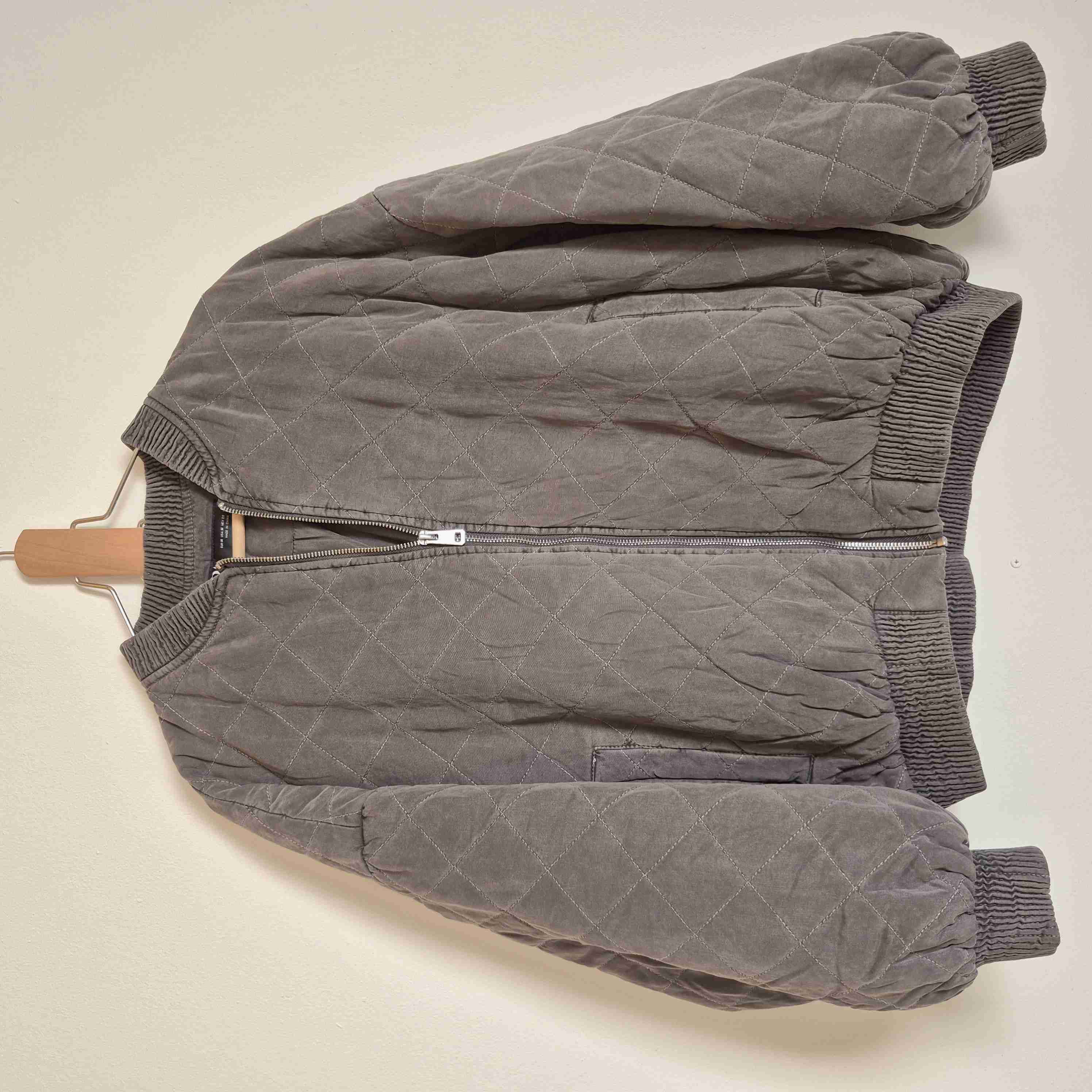 Chaqueta Zara -NUEVO SIN ETIQUETA-