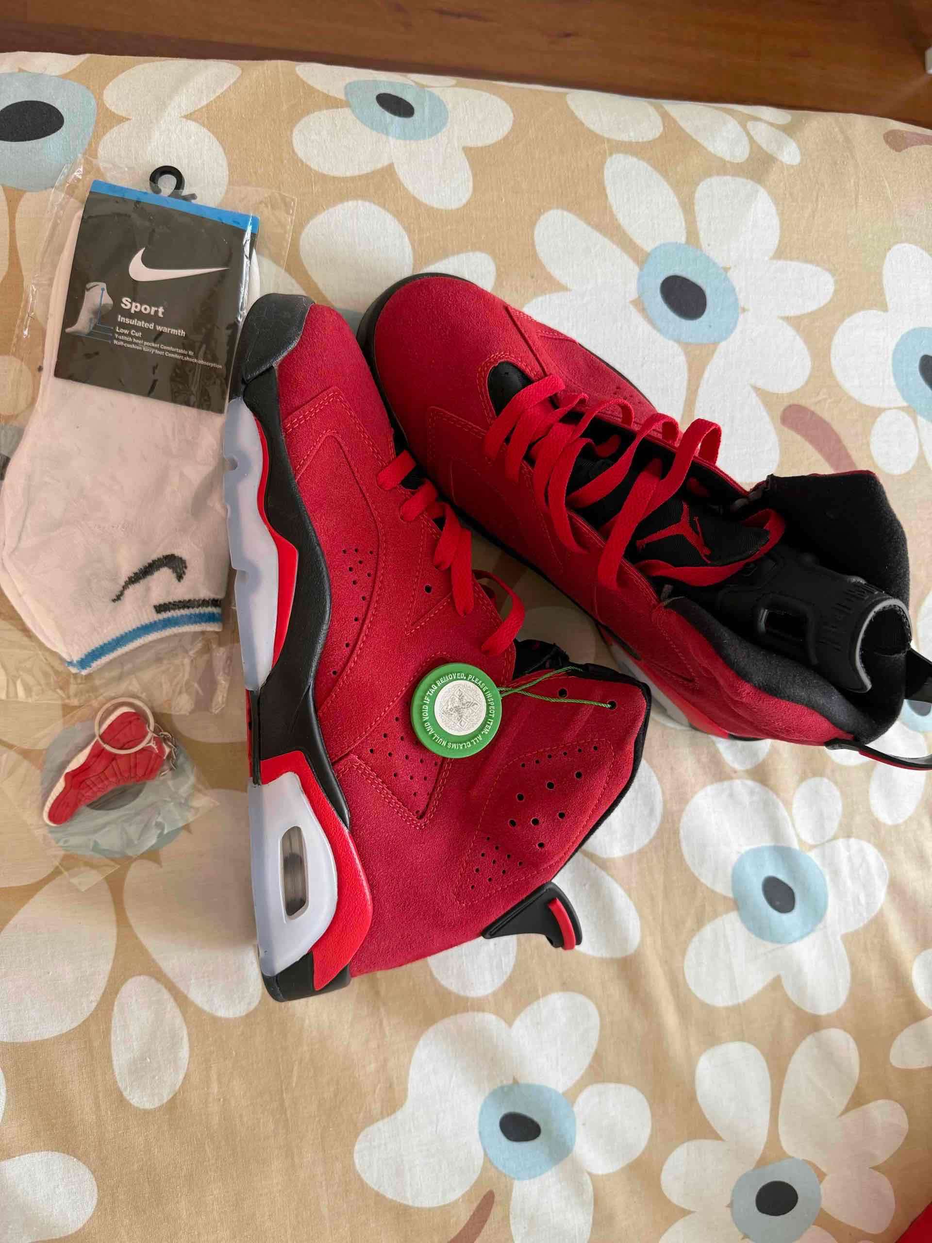 Zapatillas rojas deportivas