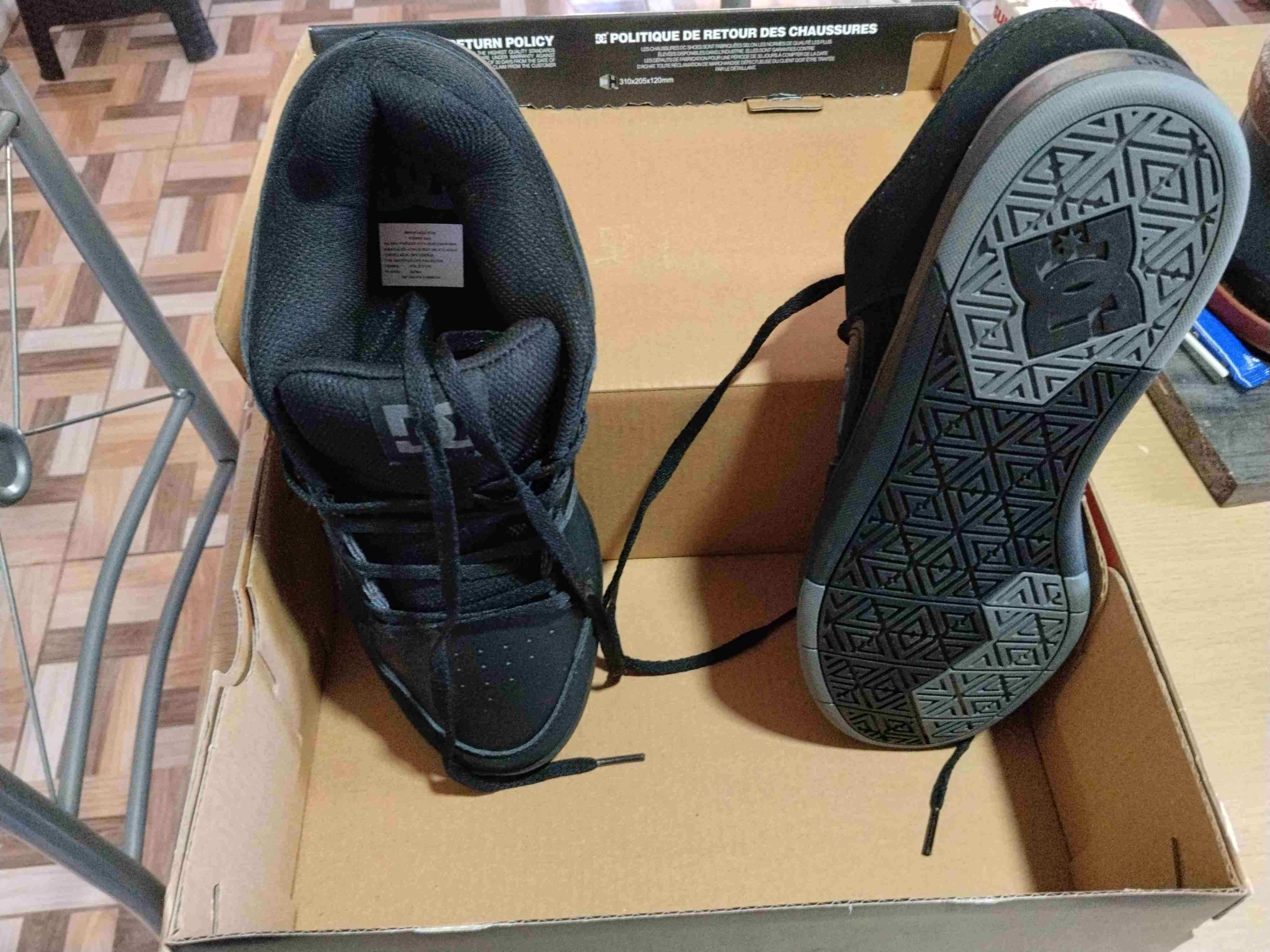 Zapatillas DC en caja original - miniatura 3