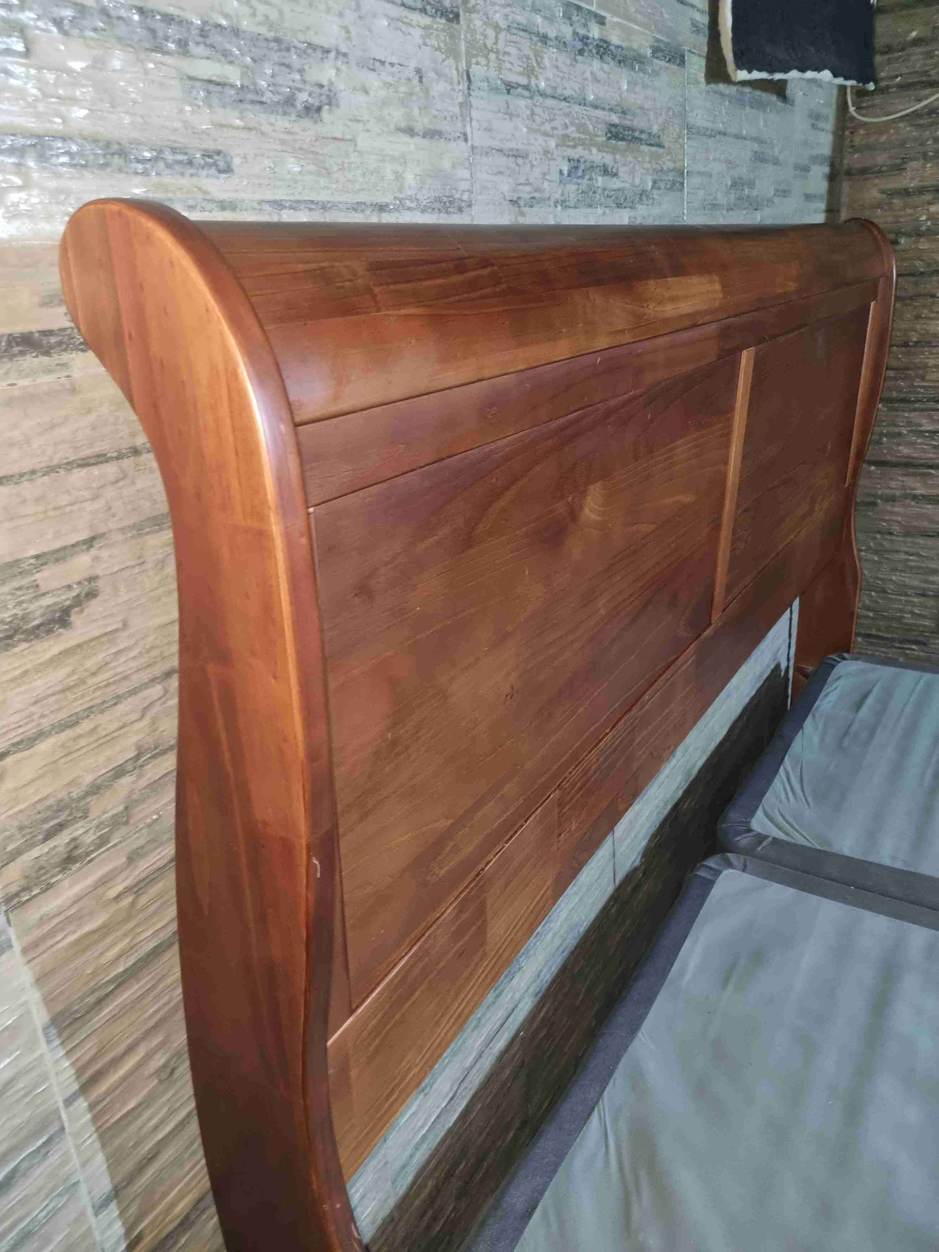 Cama Europea King con Muebles - miniatura 4