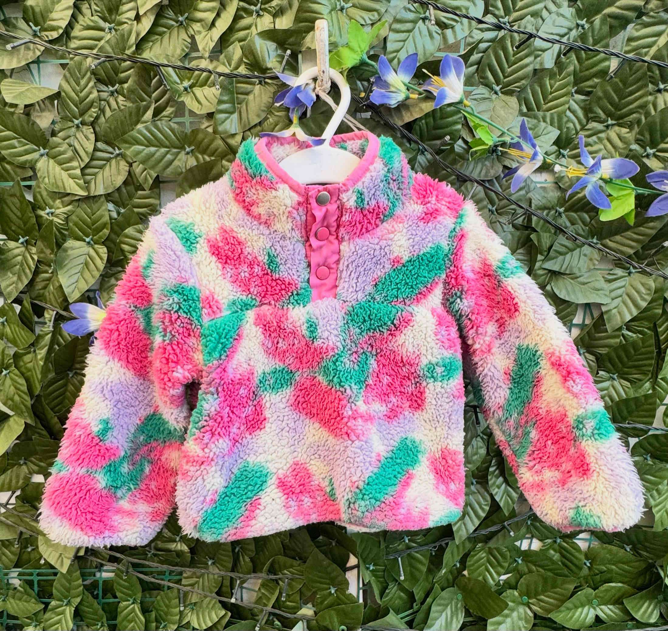 Chaqueta polar de colores vivos