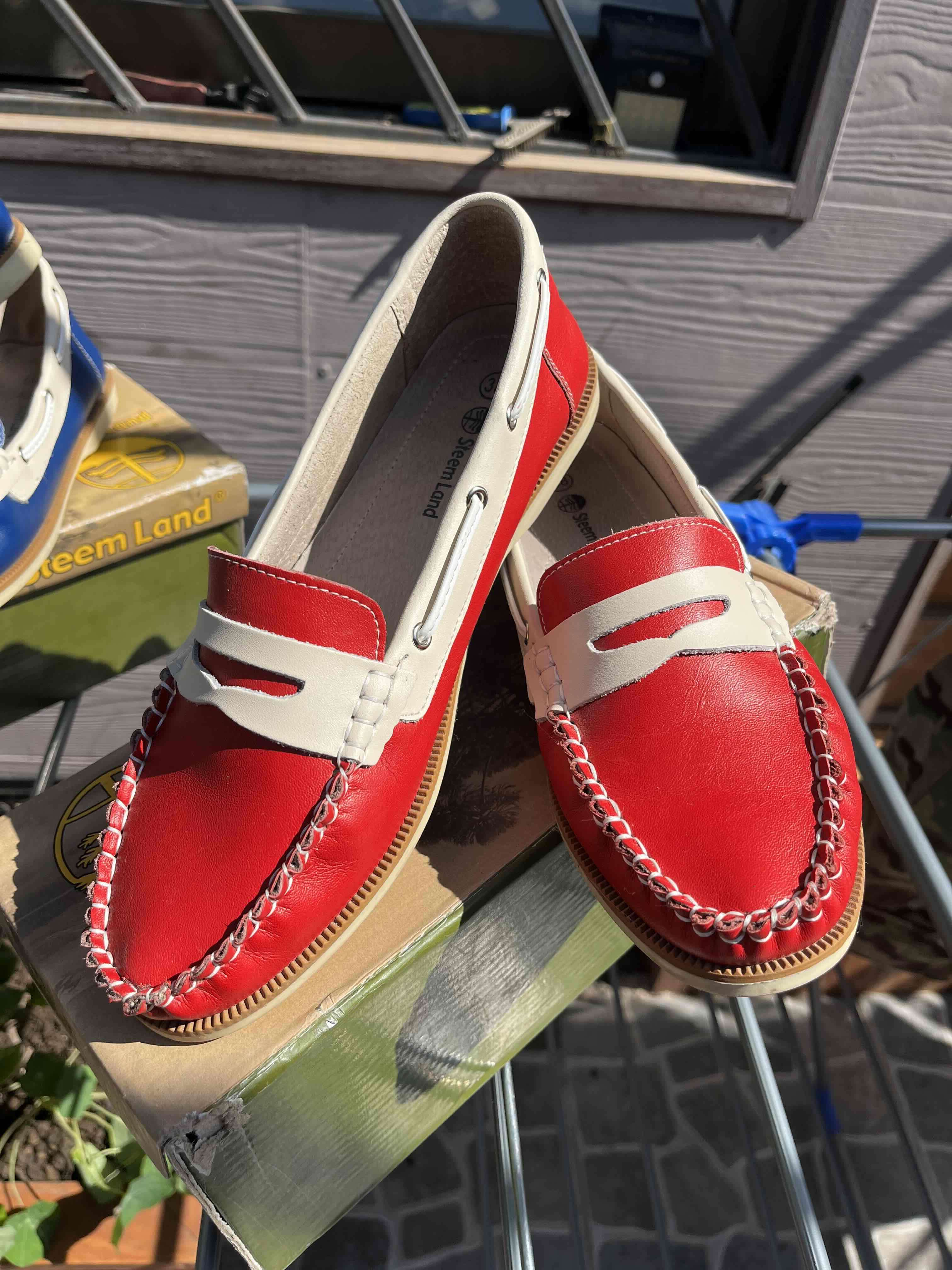 Mocasines dama rojo y azul