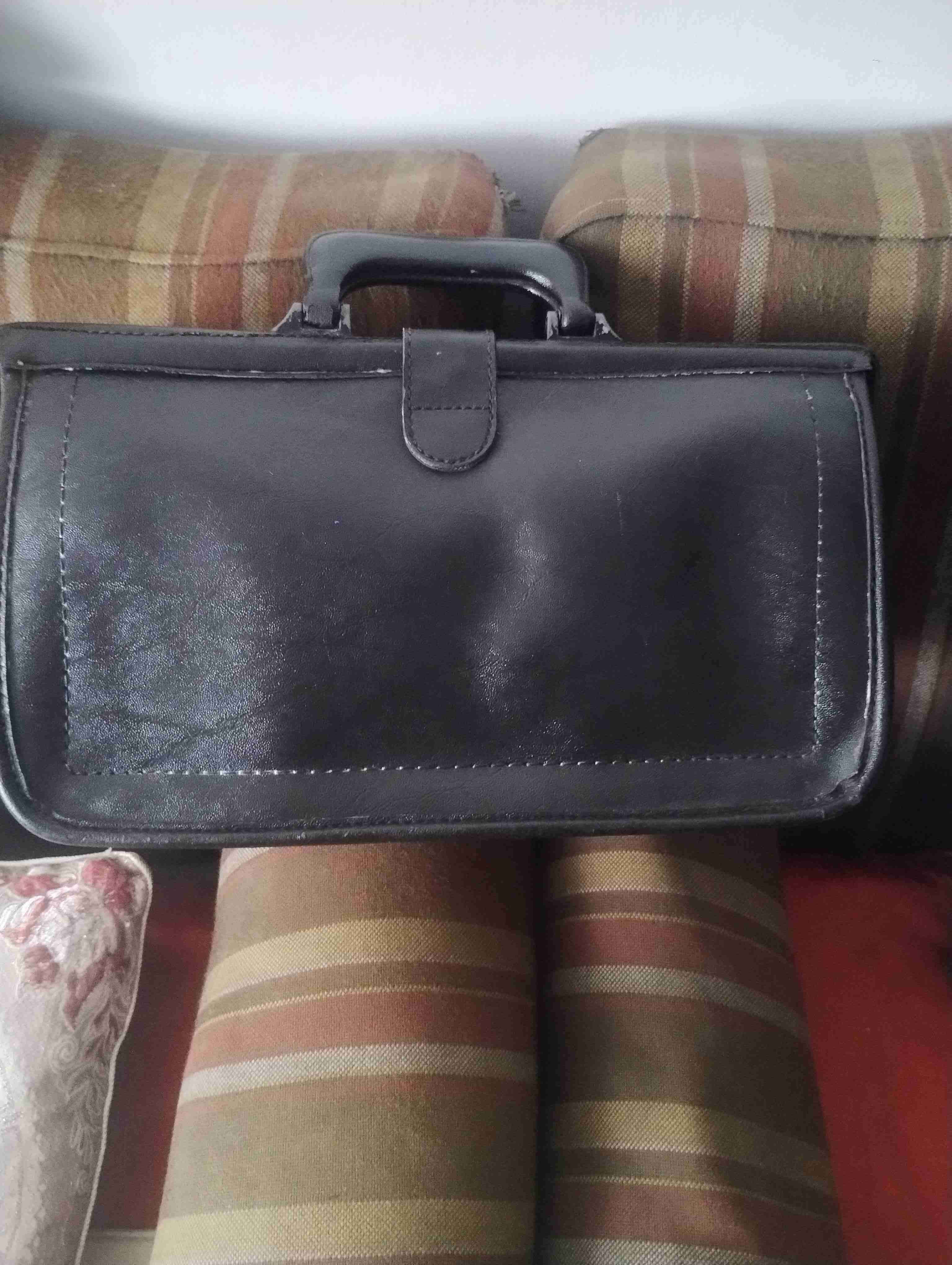 Maletín de cuero negro - miniatura 3