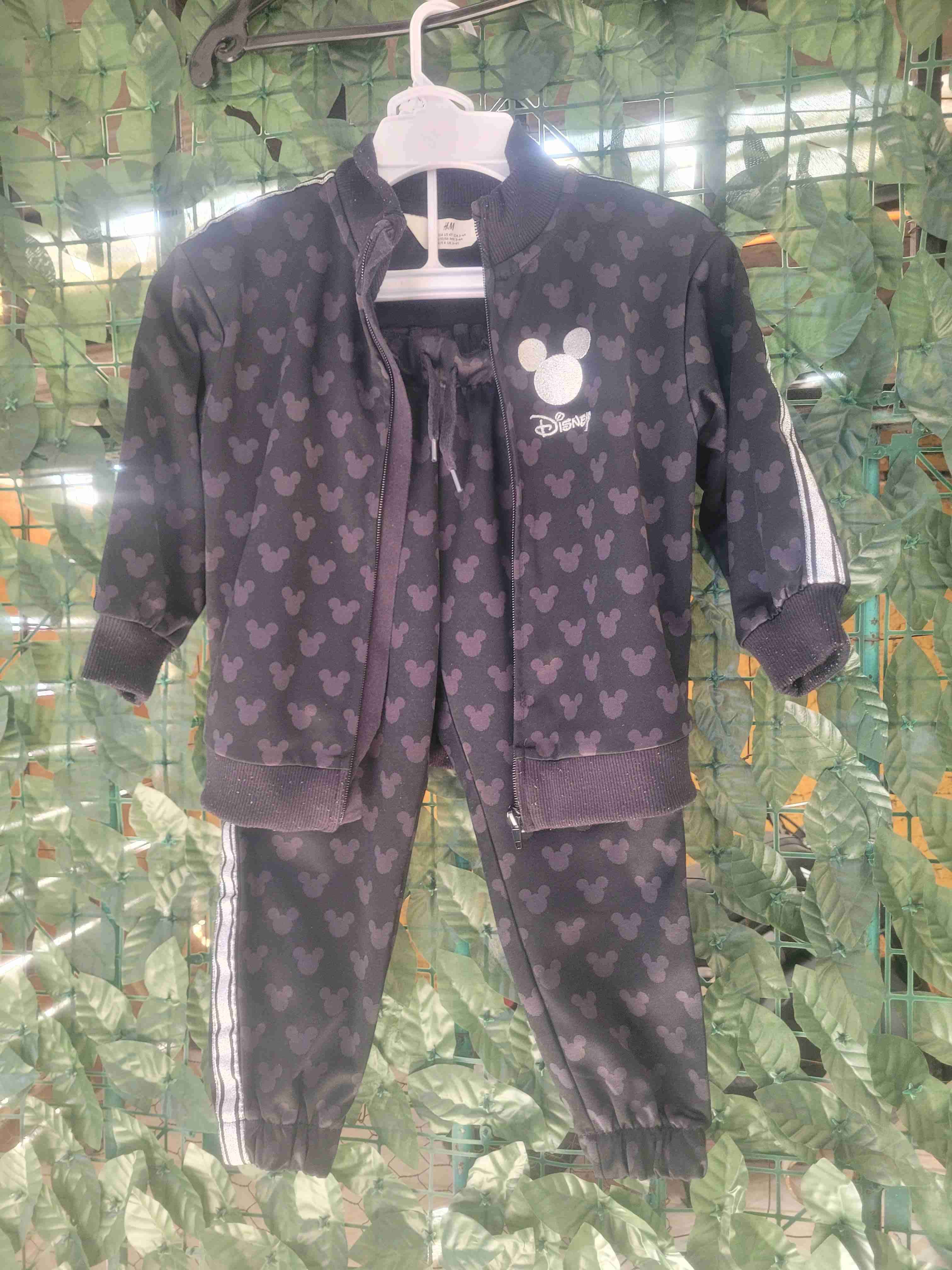Conjunto para niño Disney negro