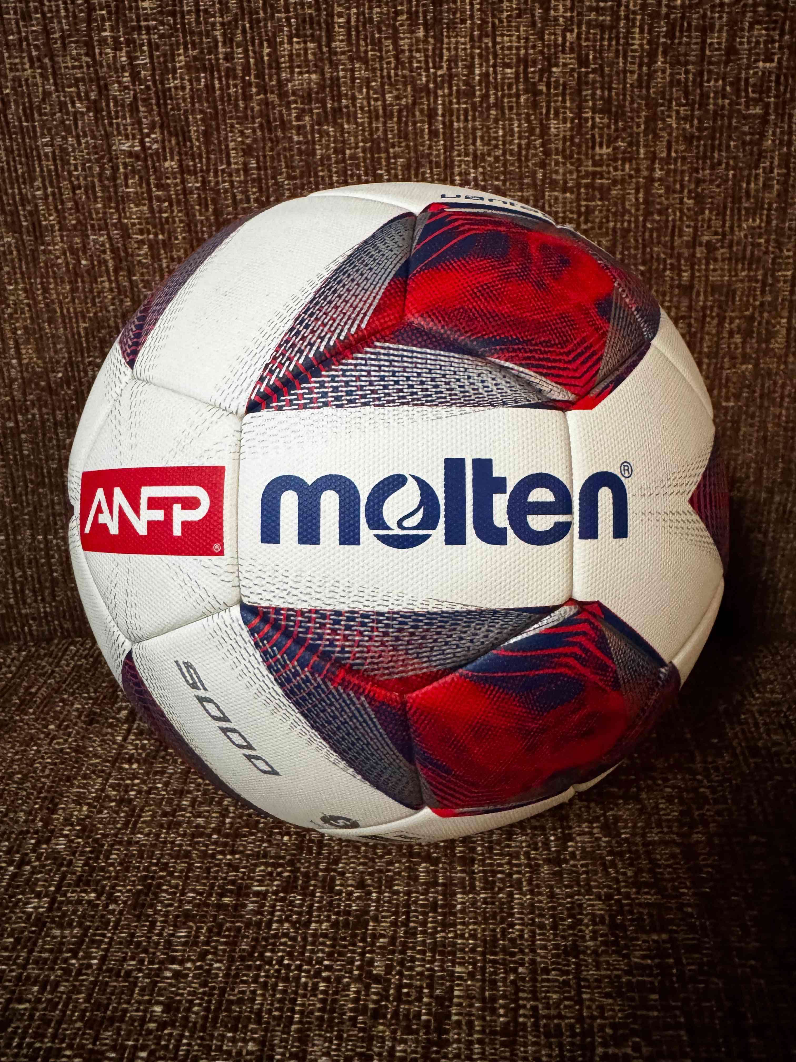 Balón de fútbol profesional Molten ANFP - miniatura 1