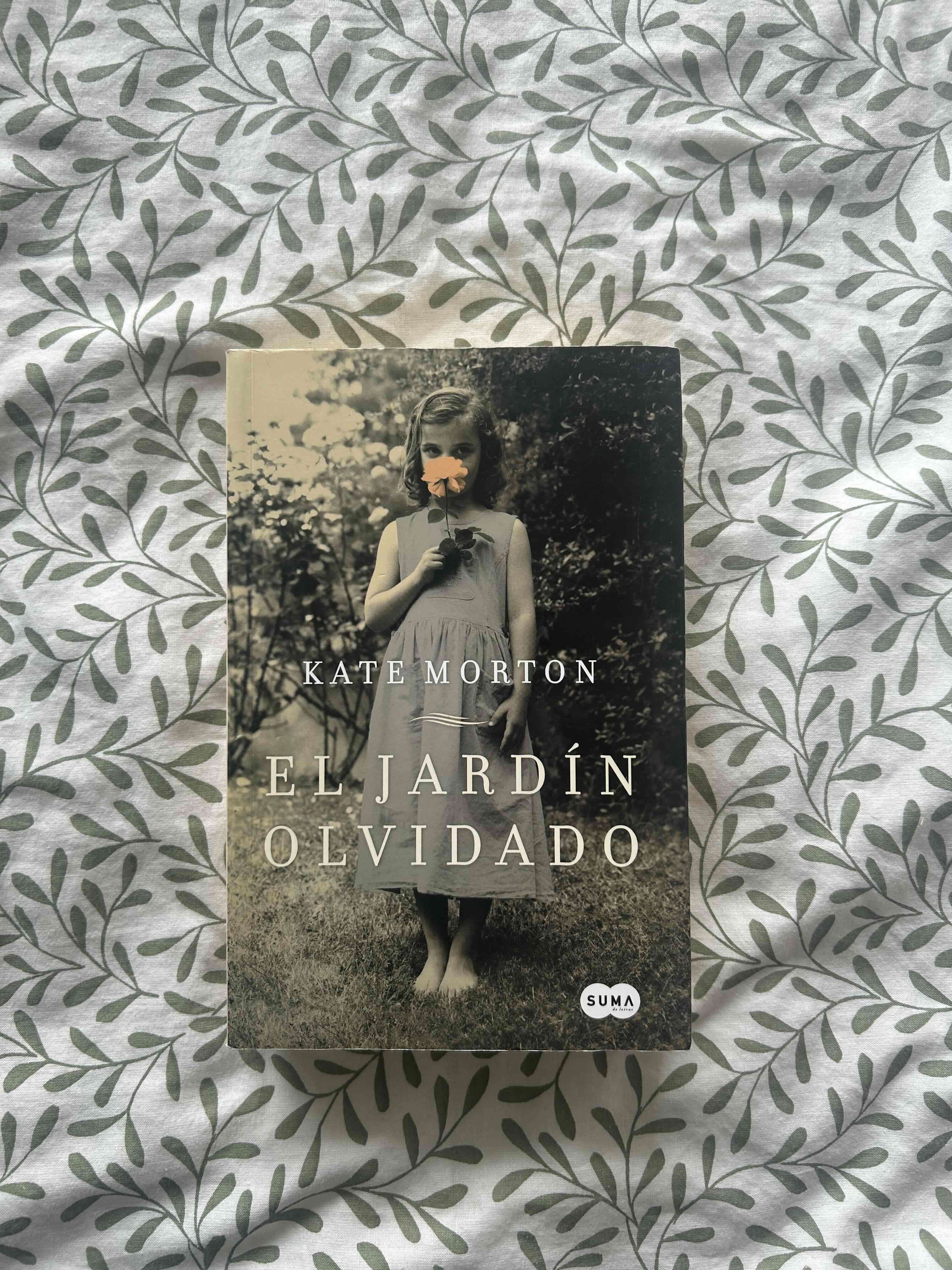 Libro 'El jardín olvidado' - miniatura 1