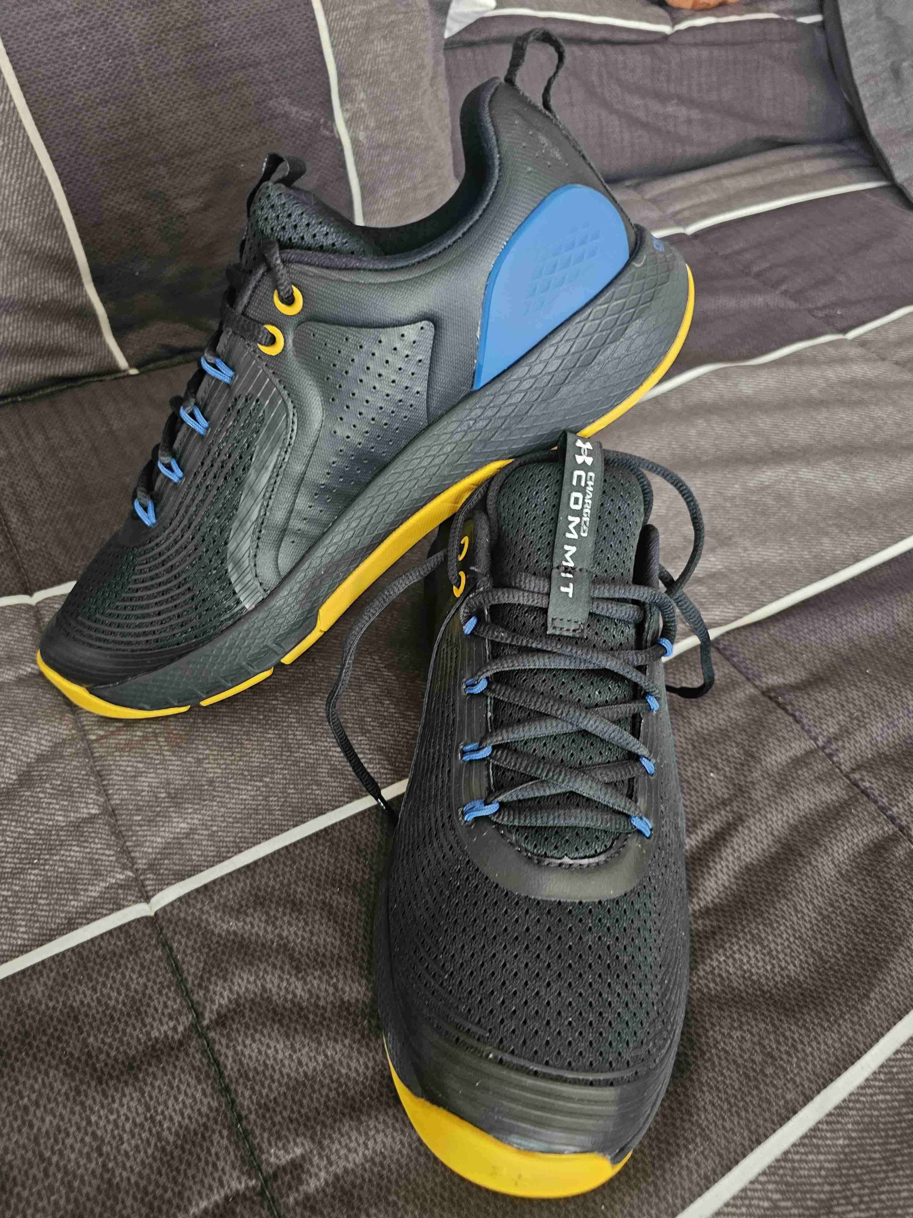 Zapatillas deportivas negras y azules - 2