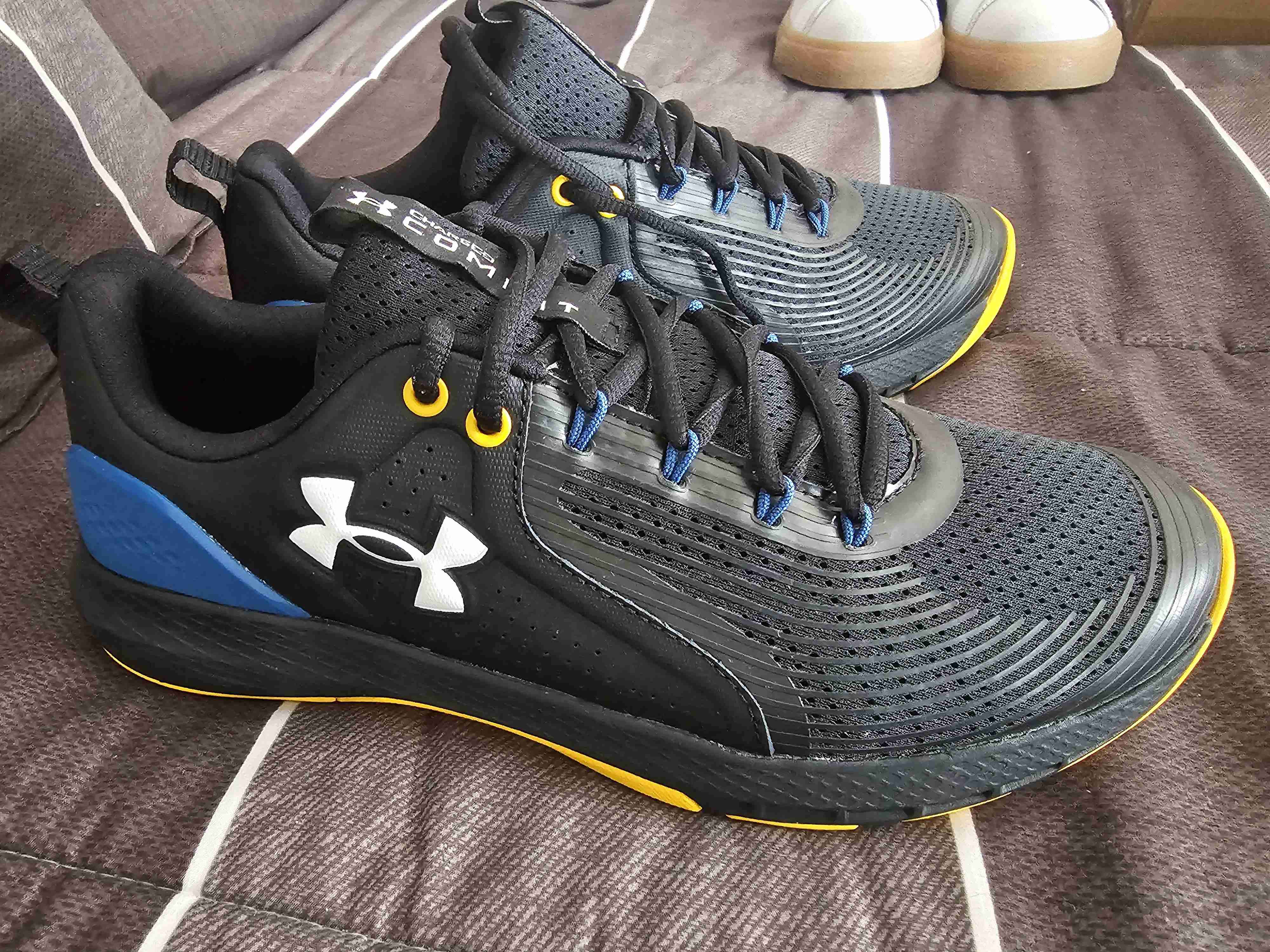 Zapatillas deportivas negras y azules - 6