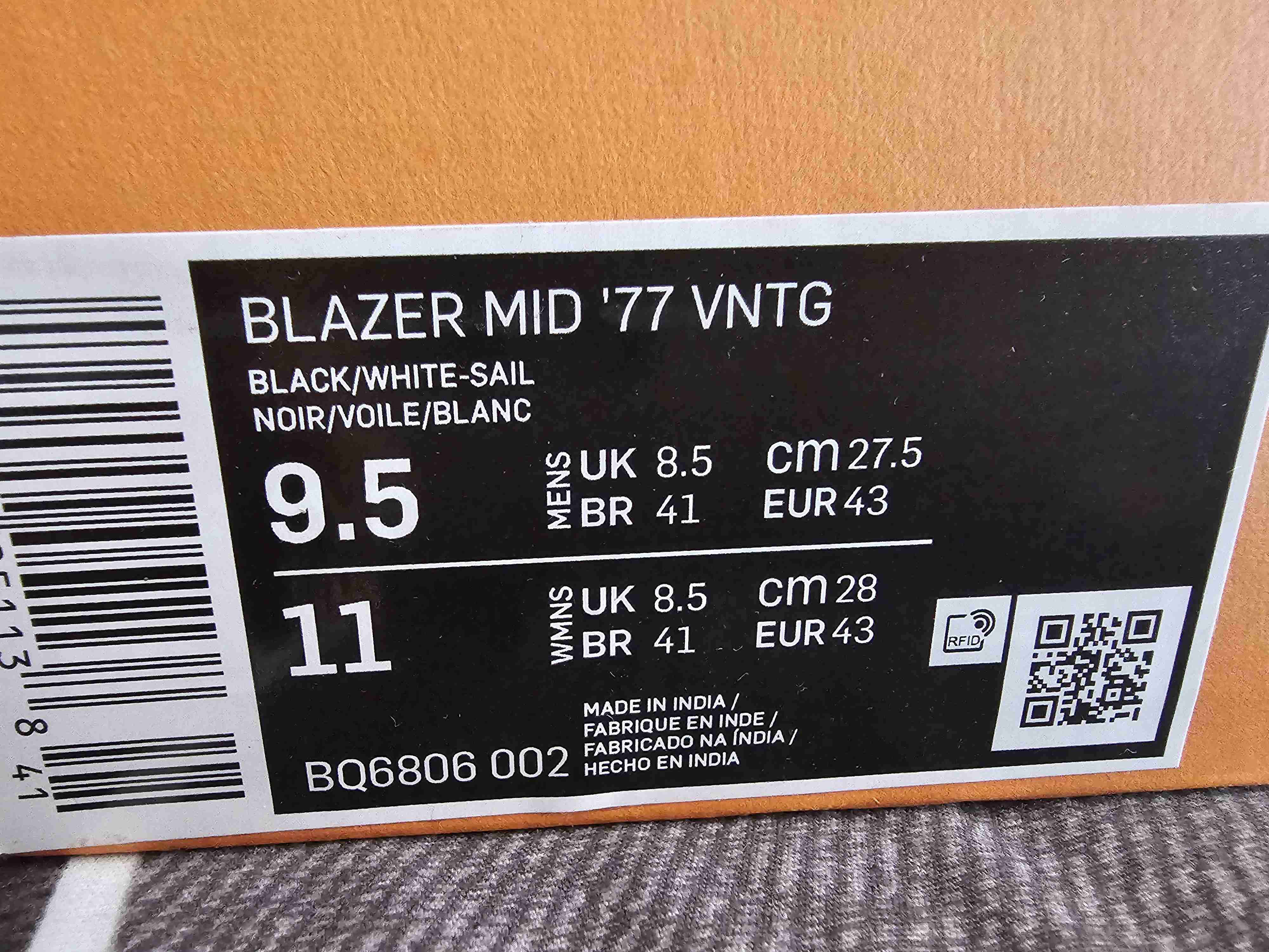 Zapatillas Nike negras de caña alta - miniatura 4