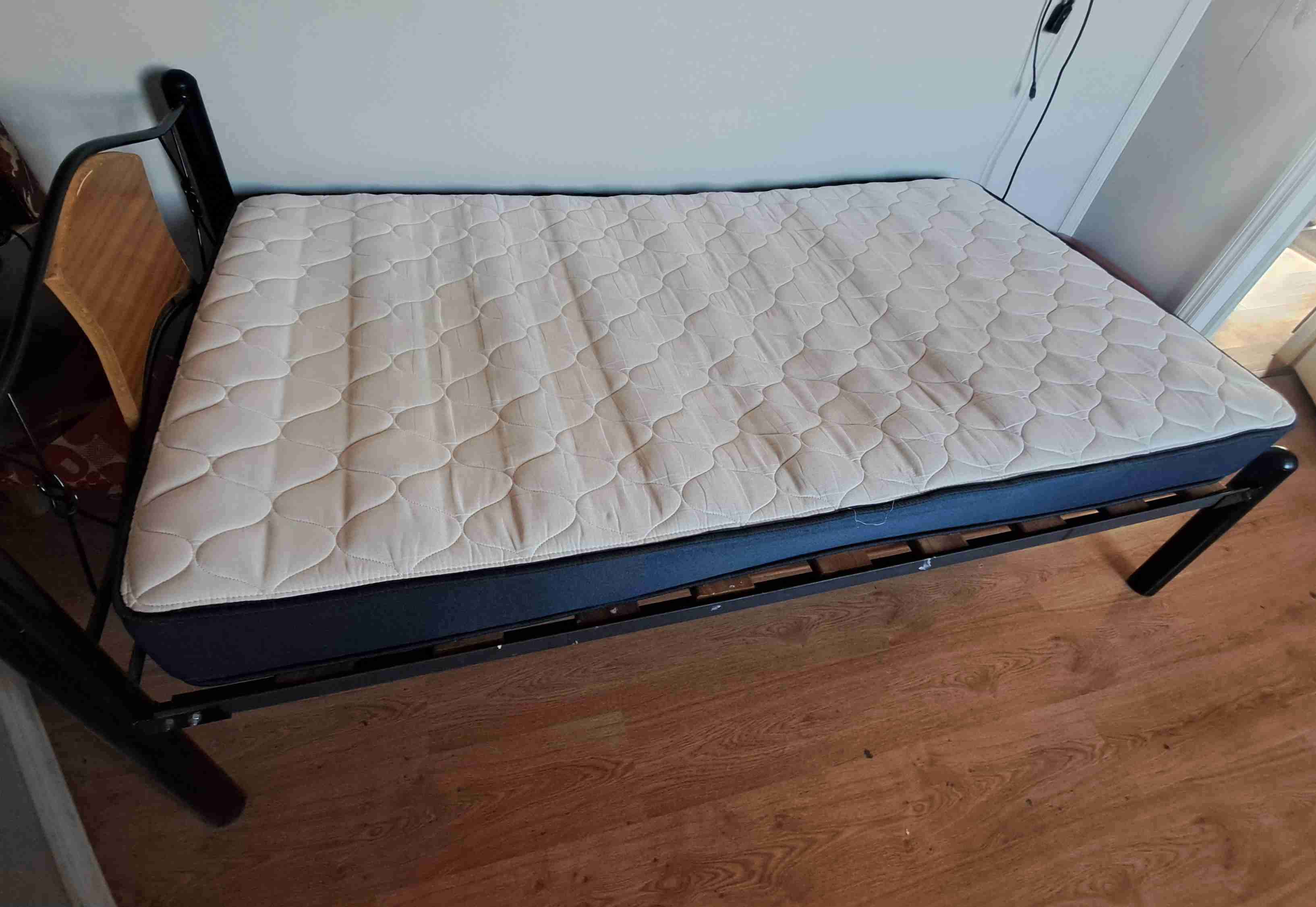 Cama plaza y media con colchon - miniatura 3