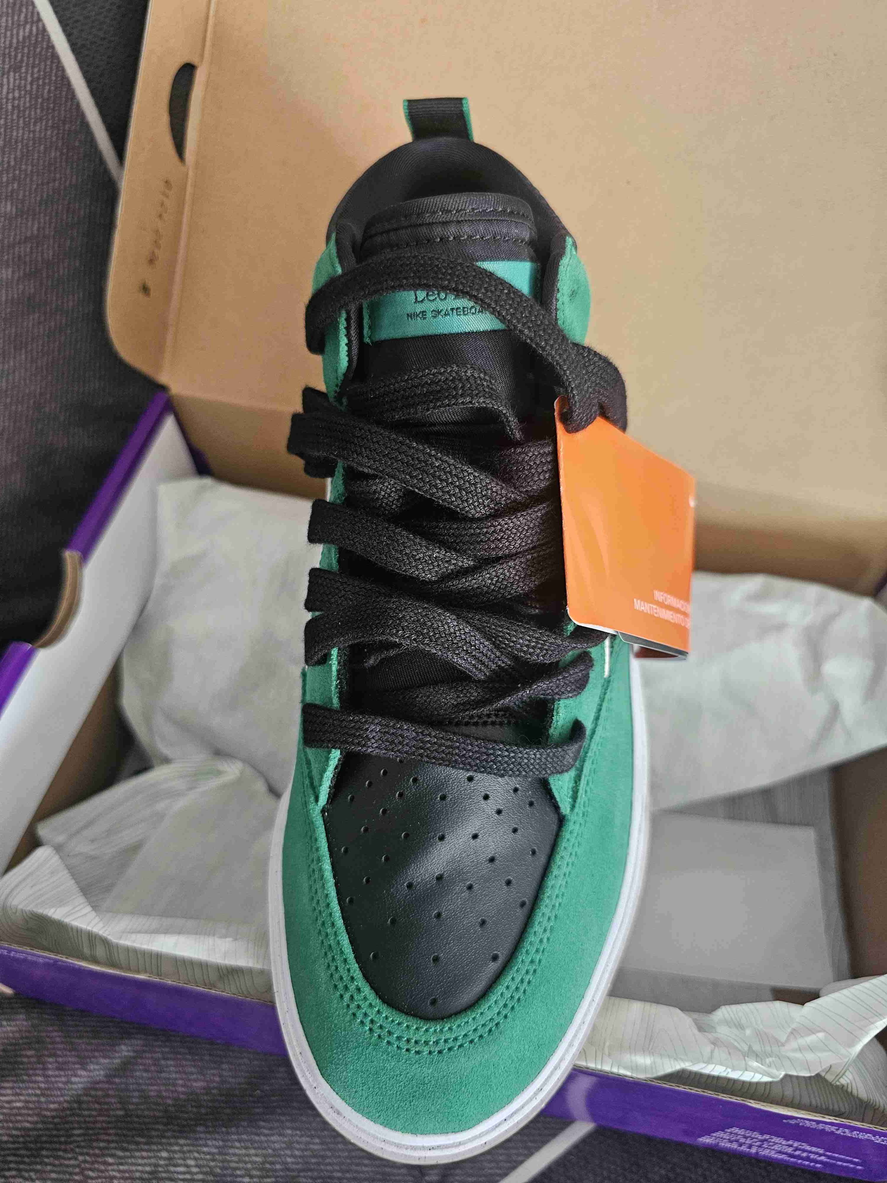 Zapatillas deportivas Nike verde con negroro - miniatura 5