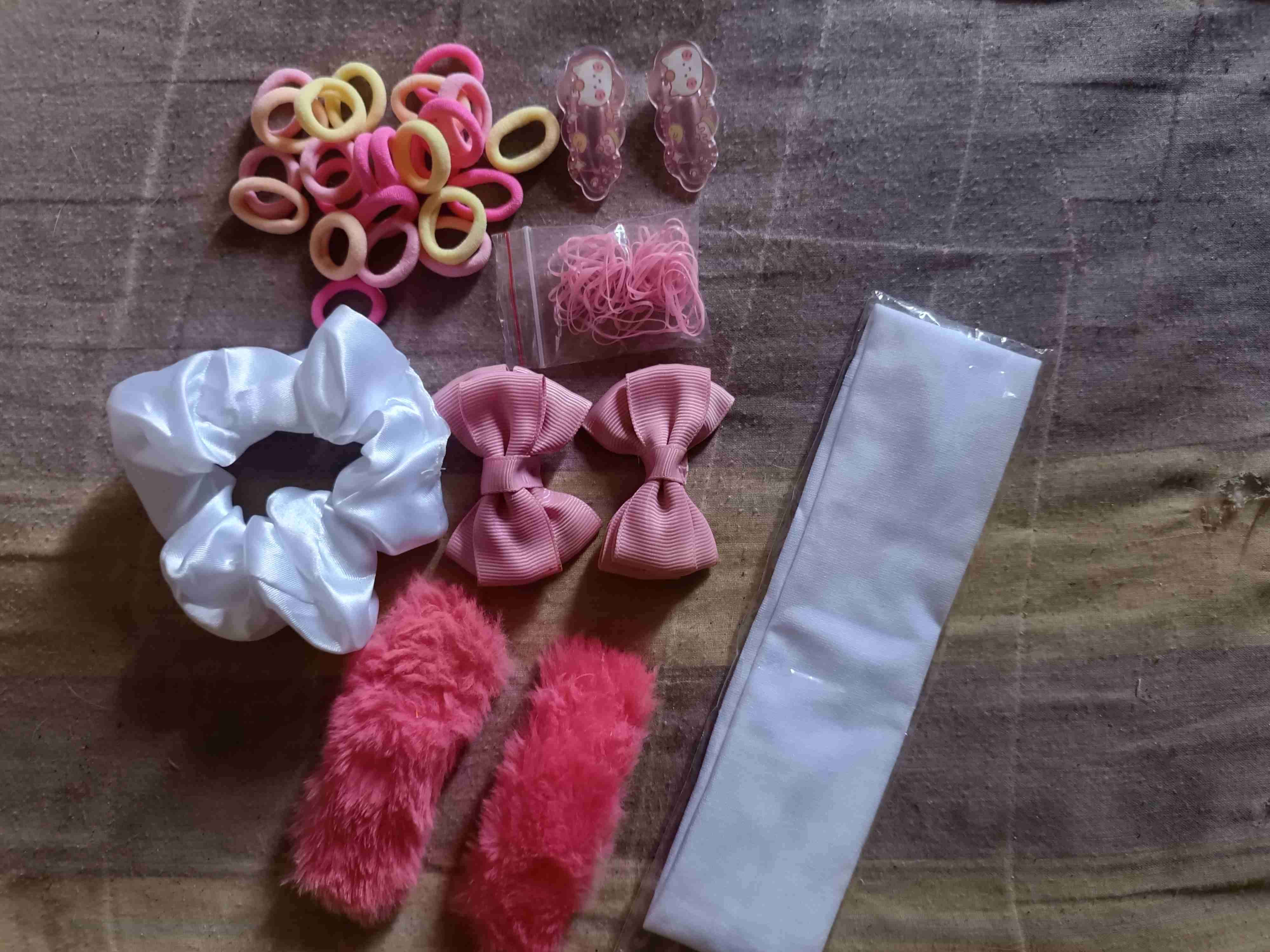 Set de accesorios para el cabello - miniatura 2