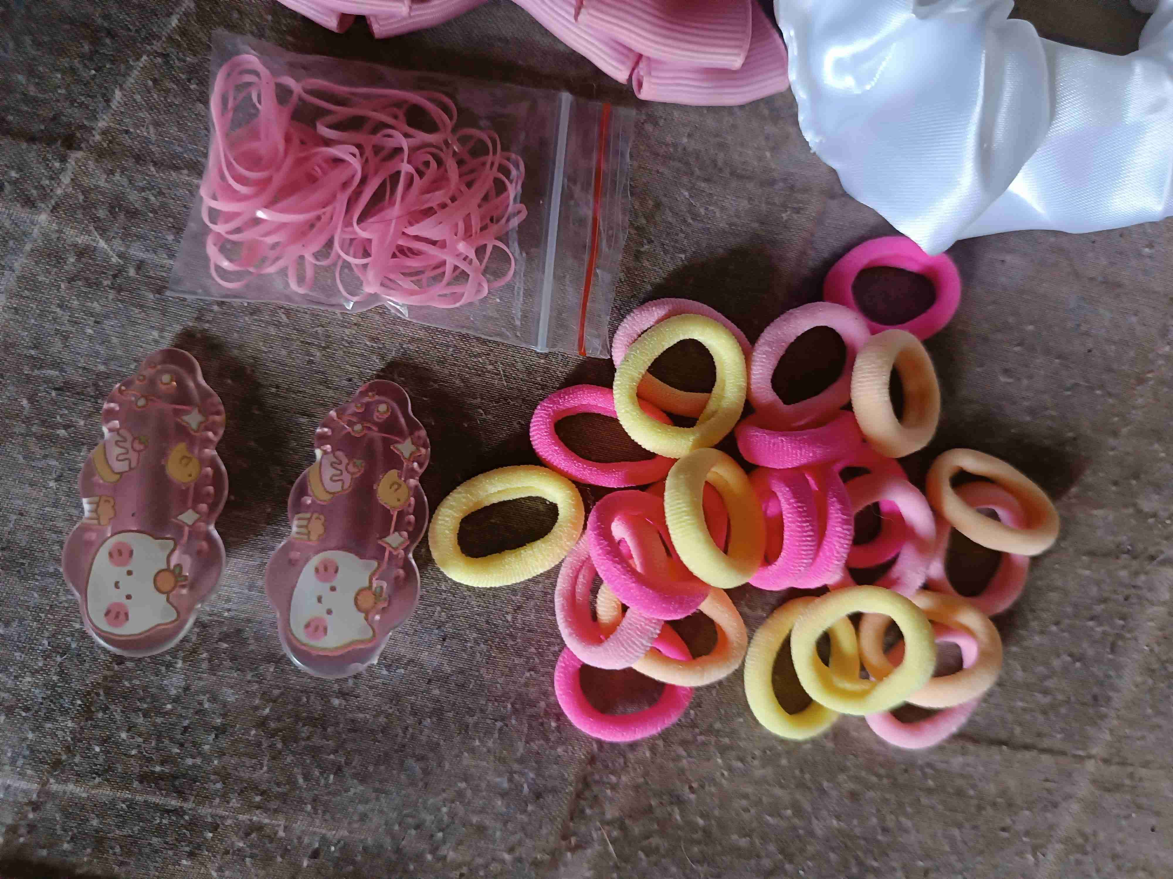 Set de accesorios para el cabello - miniatura 3