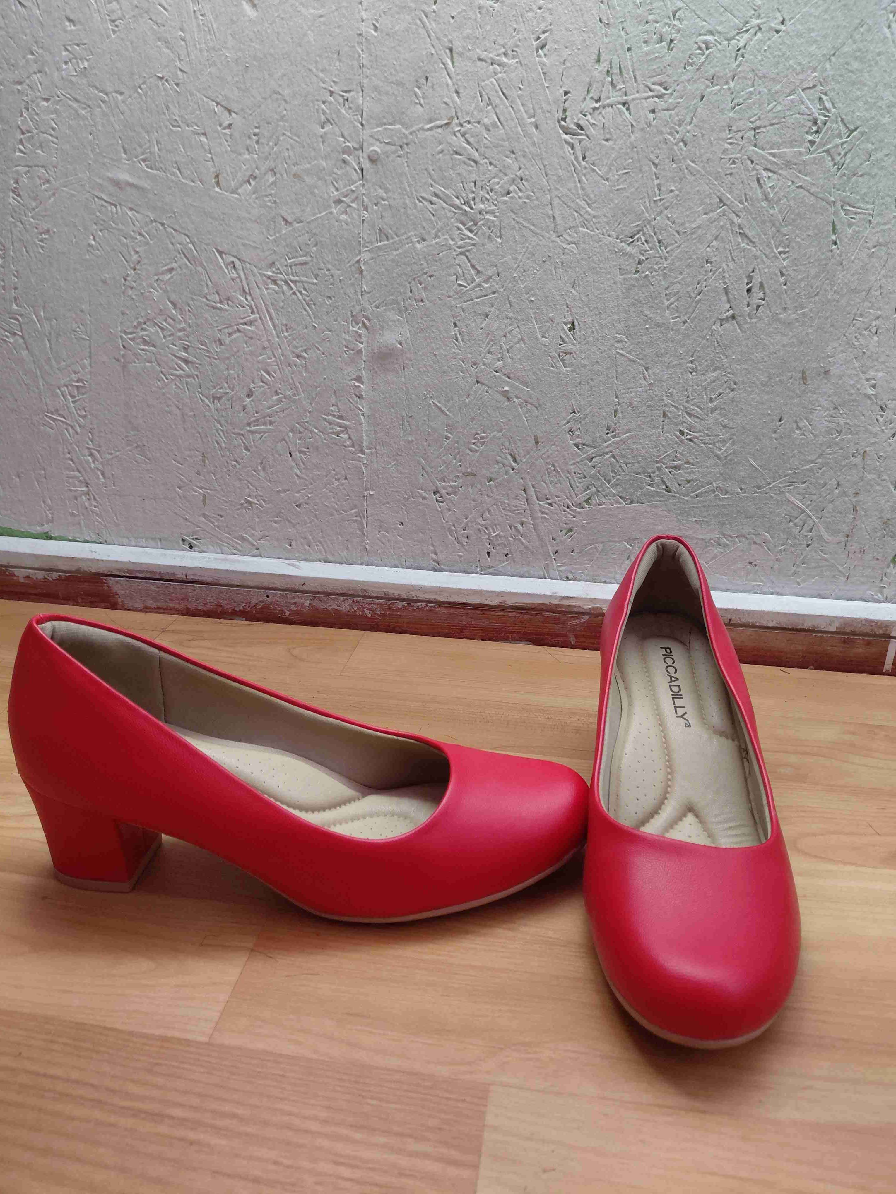 Zapatos de tacón rojo - 1