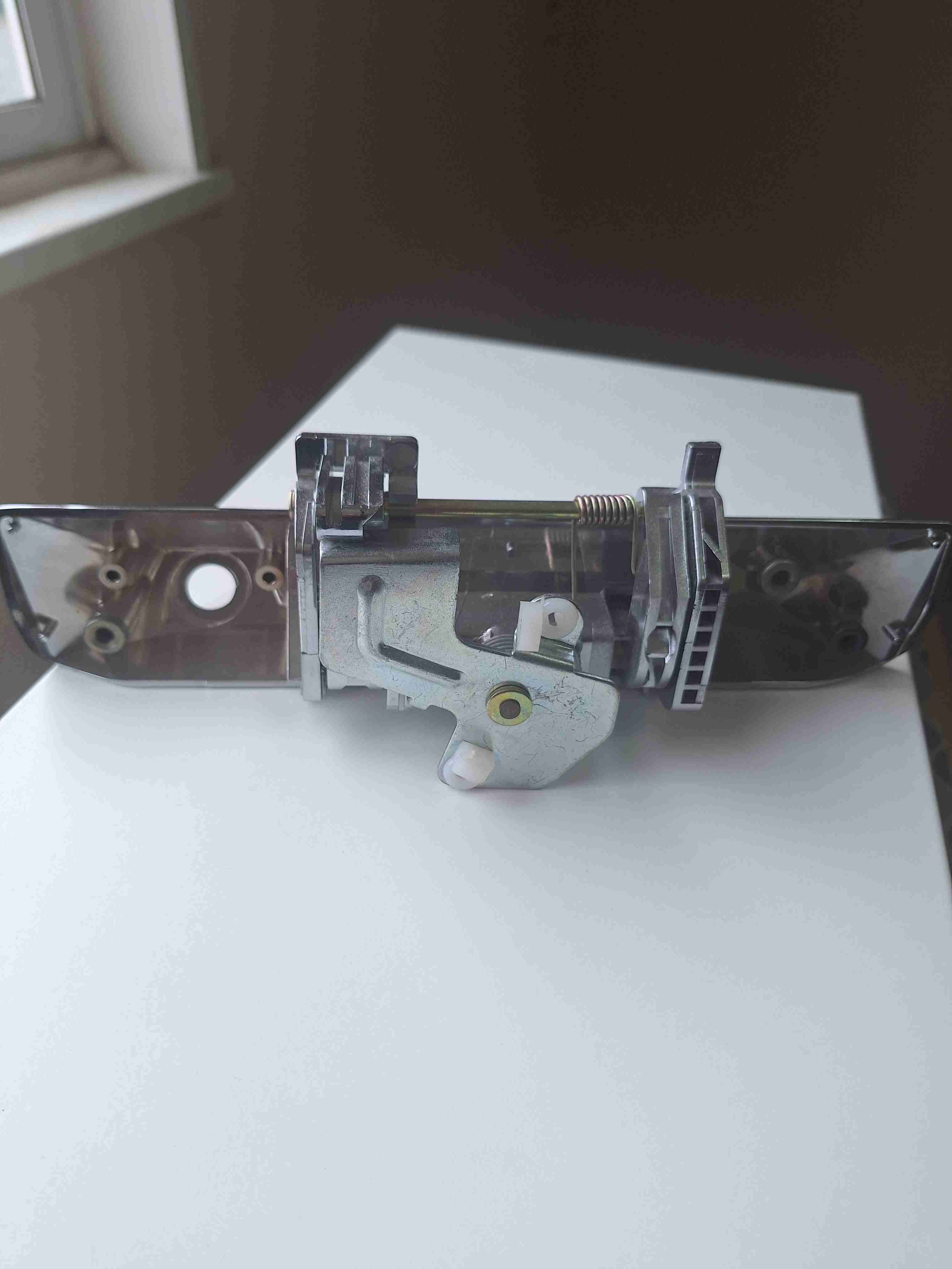 Manilla de puerta cromada de auto - miniatura 4