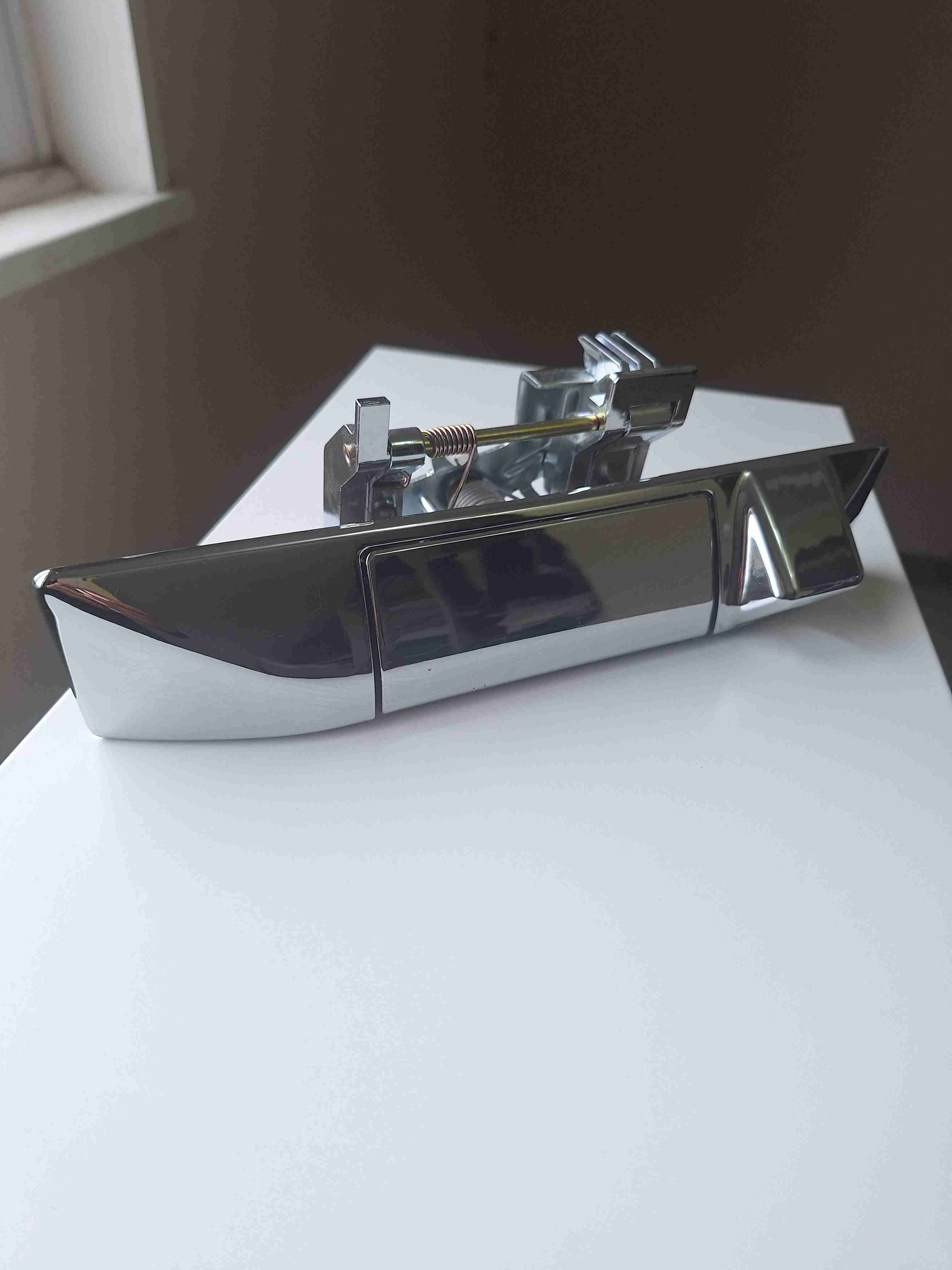 Manilla de puerta cromada de auto - miniatura 5