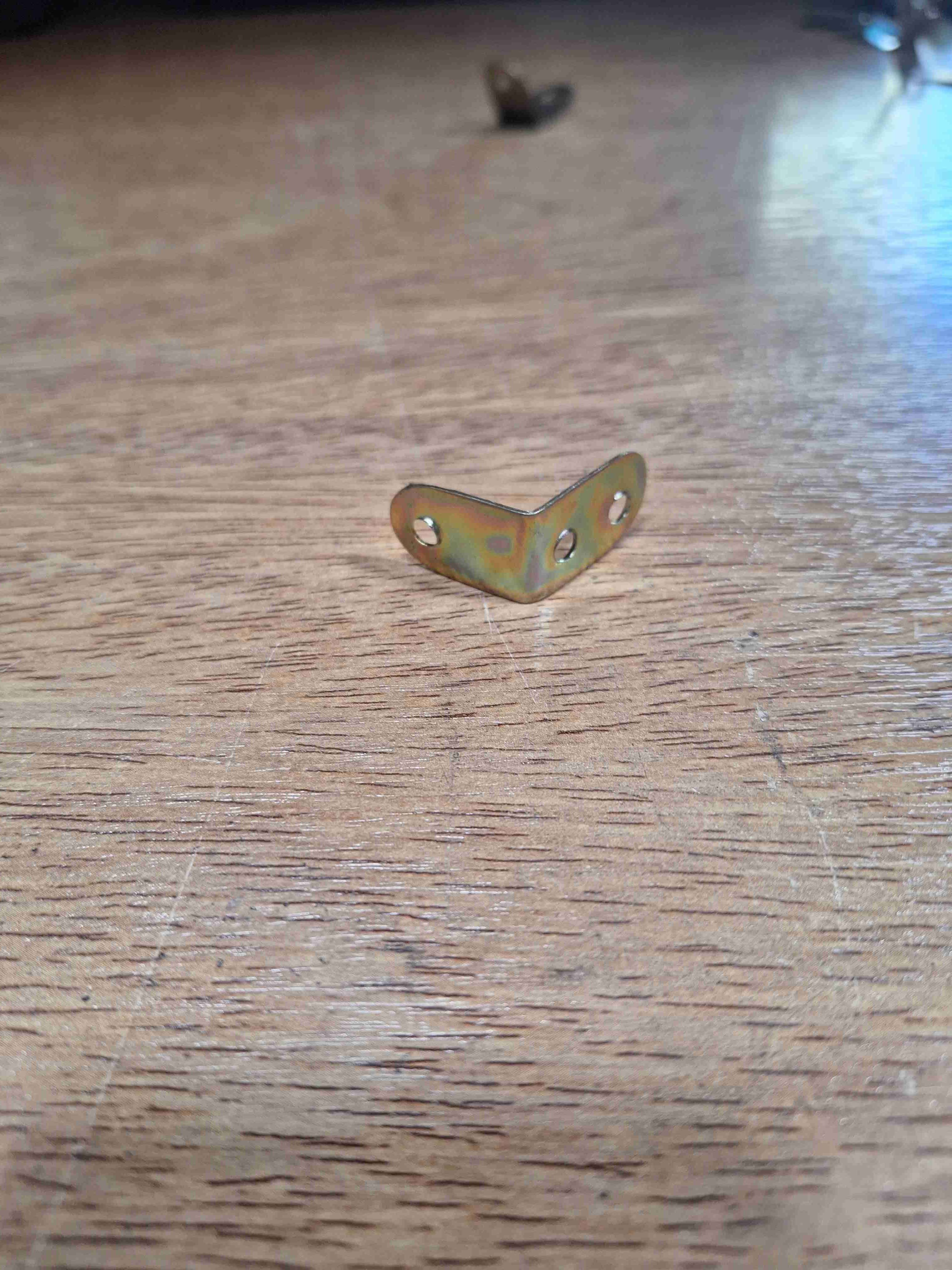 Escuadra  de unión metálicas para ataud - miniatura 5