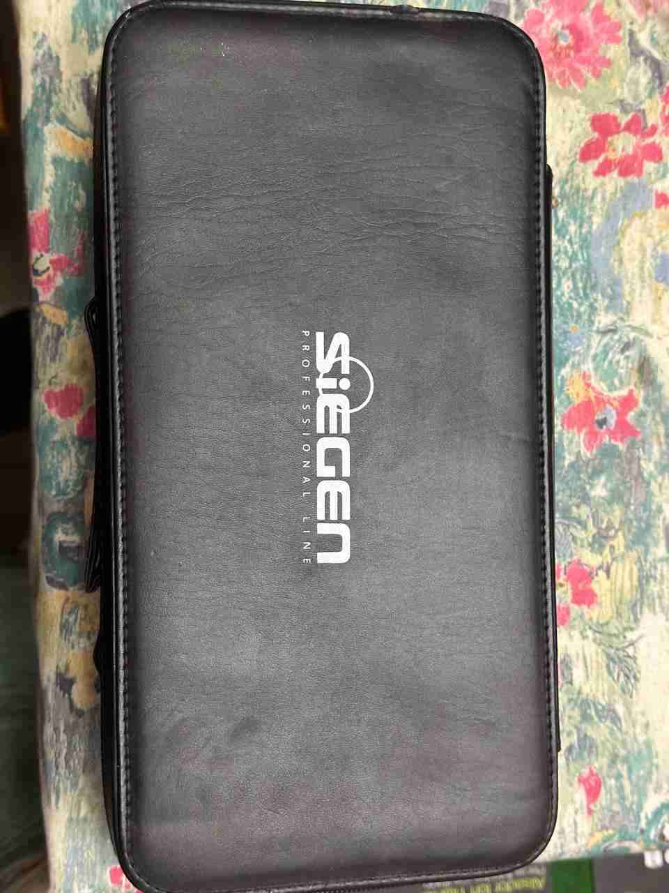 Plancha de pelo negra Siegen - miniatura 2