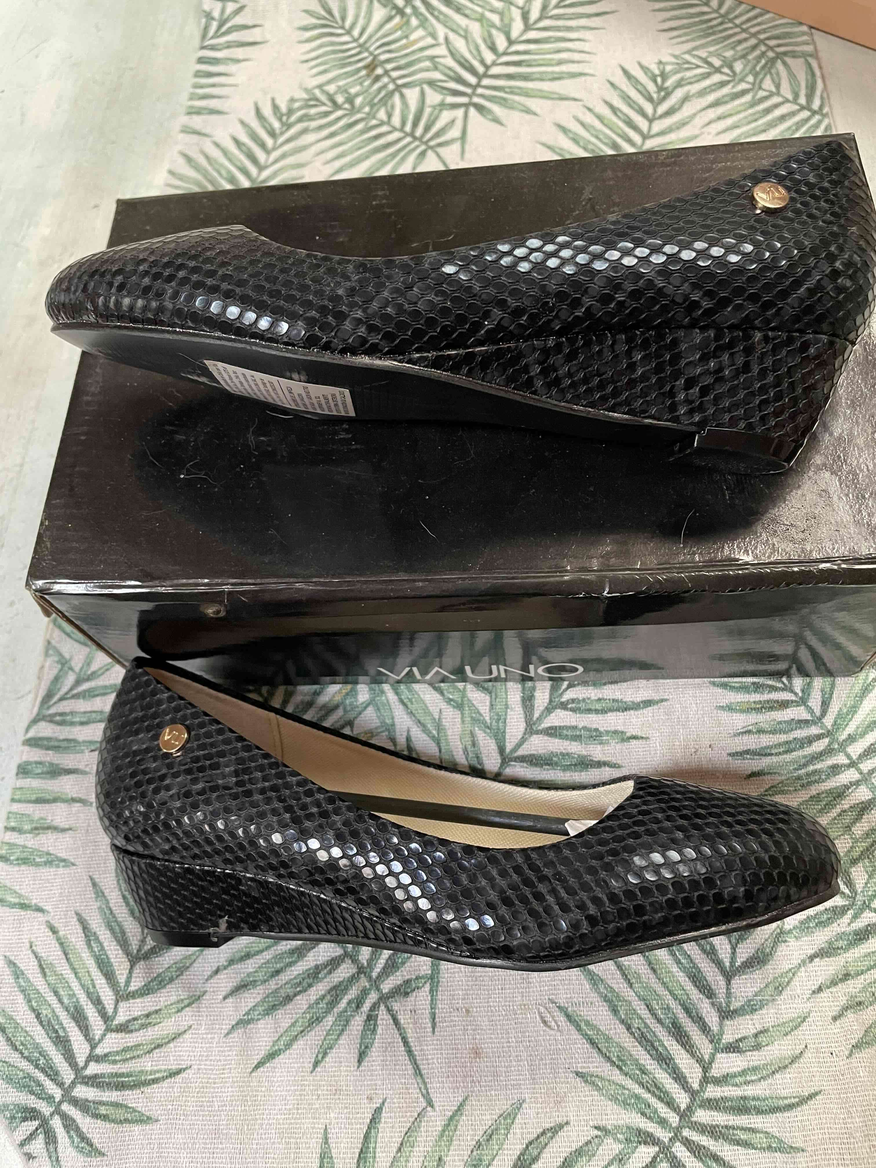 Zapatos planos negros Via Uno - miniatura 3